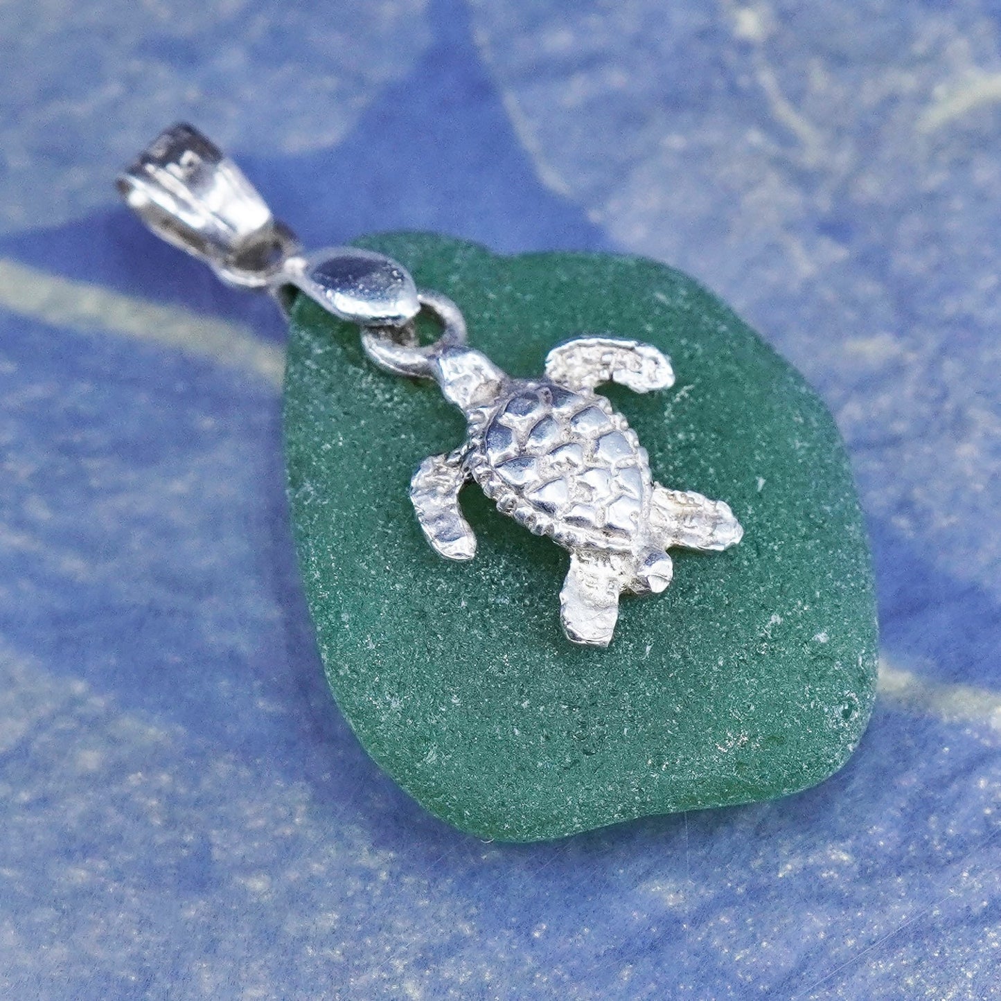 Vintage Sterling silver 925 handmade pendant, sea washed glass w/ turtle charm