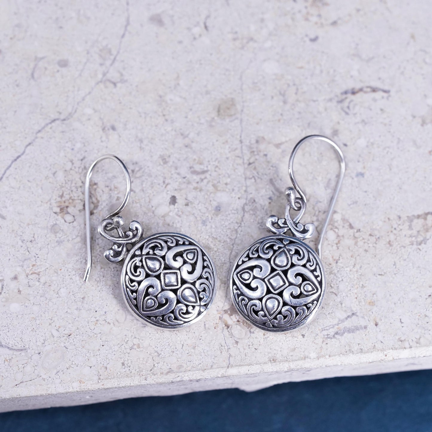 Vintage sterling silver handmade earrings, 925 circle filigree drop