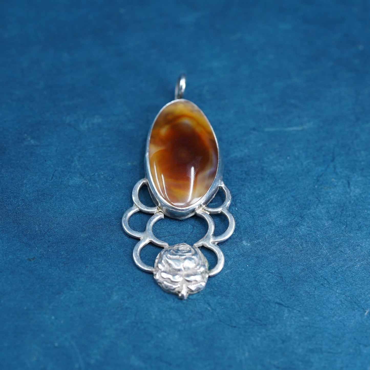 Vintage Sterling silver 925 handmade pendant with agate and rose flower