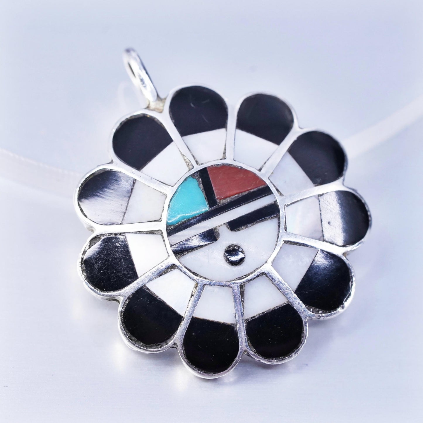 R Wallace Native American sterling 925 silver zuni sunflower pendant turquoise