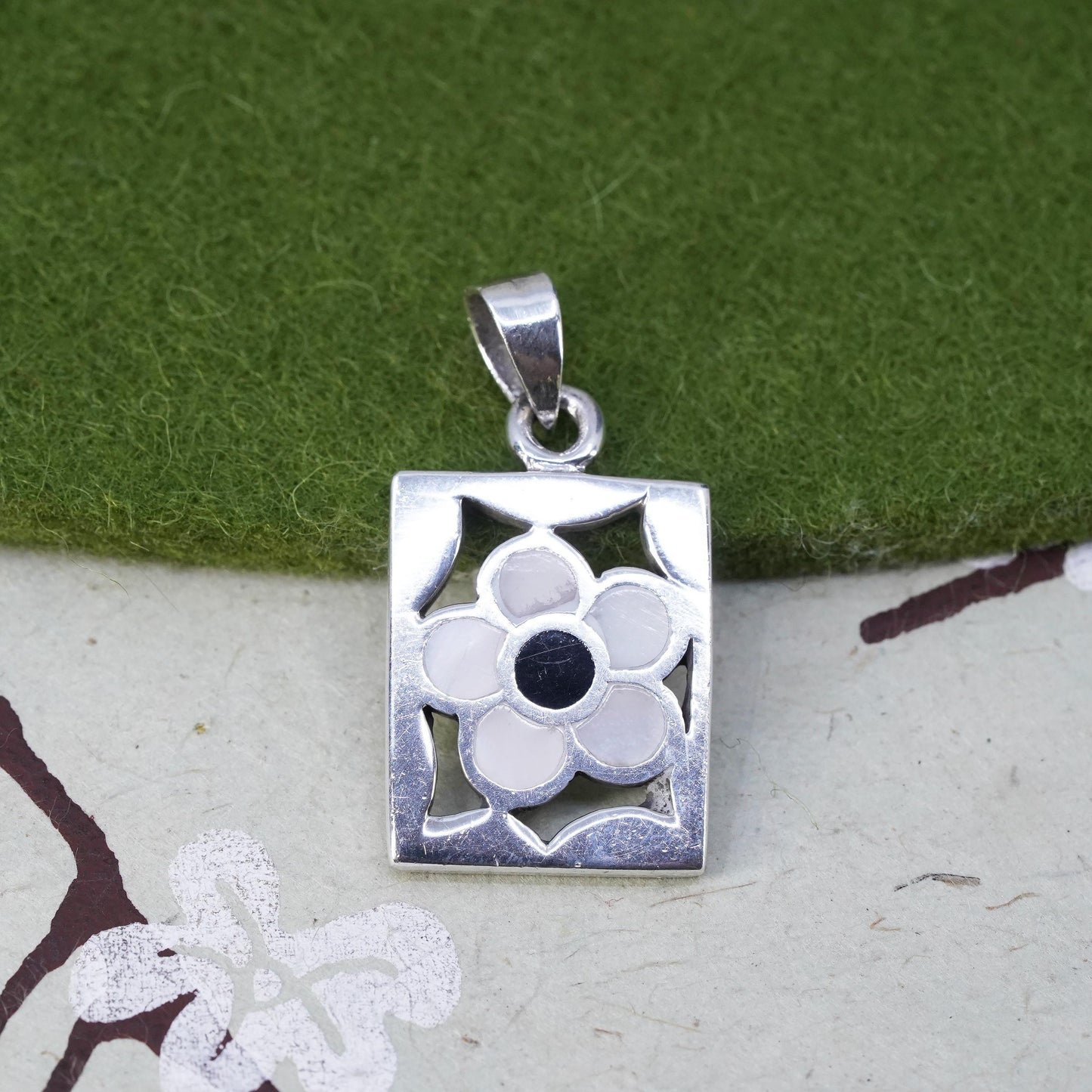 vintage sterling silver handmade pendant, 925 flower with mother of pearl inlay