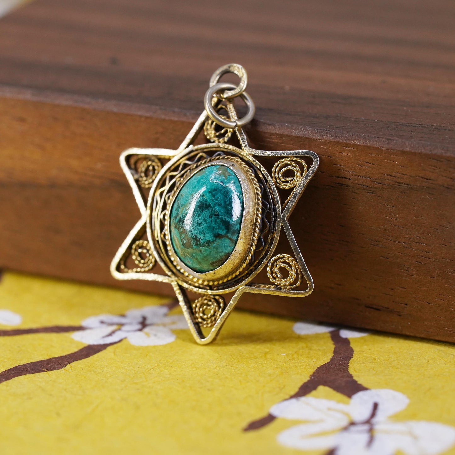 Vintage Sterling silver handmade pendant, 925 filigree hexagram oval turquoise