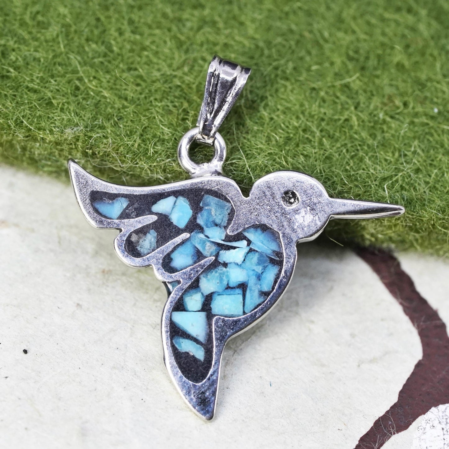 Native American Sterling silver 925 handmade hummingbird pendant with turquoise