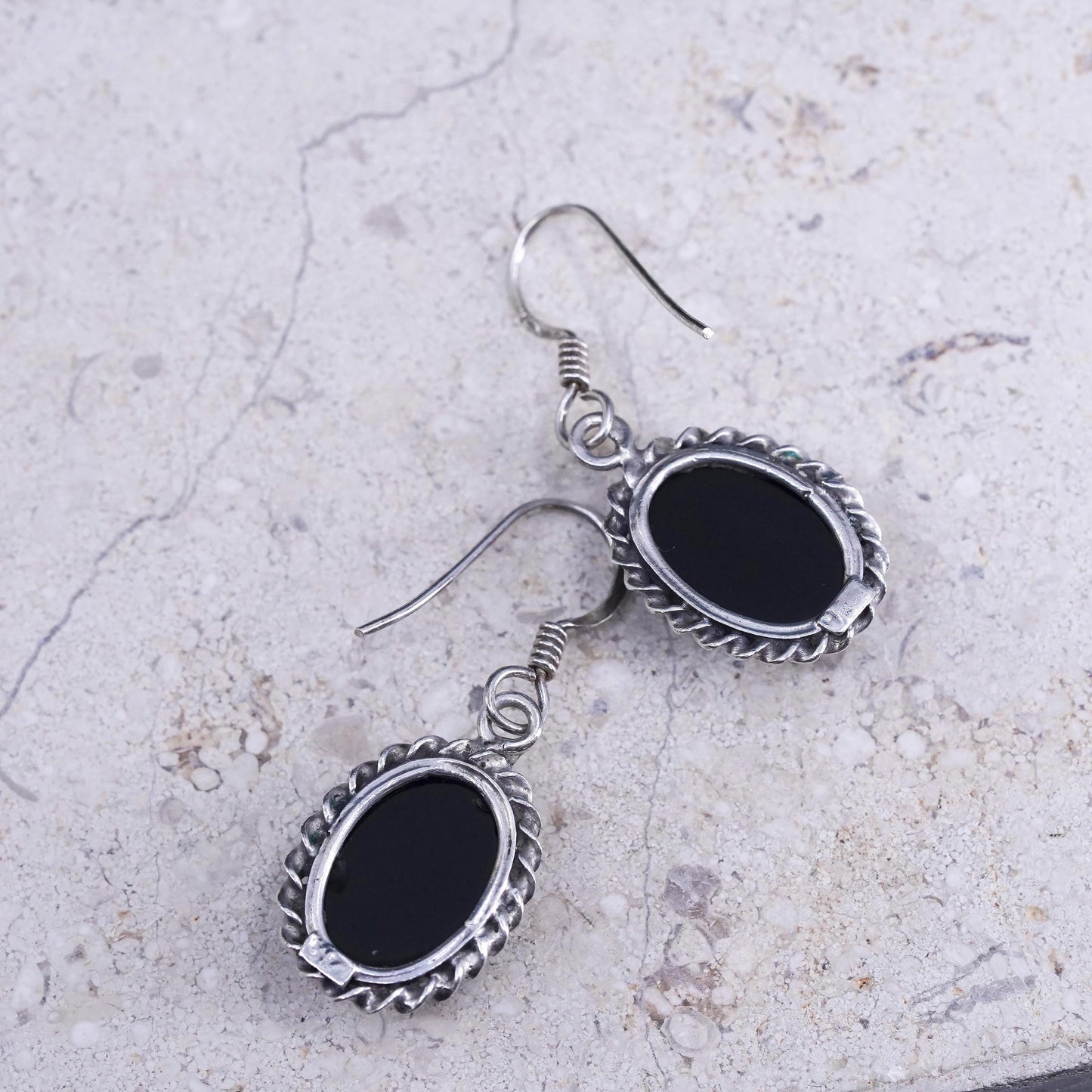 Vintage Sterling 925 Silver Handmade Earrings with oval onyx and cable around