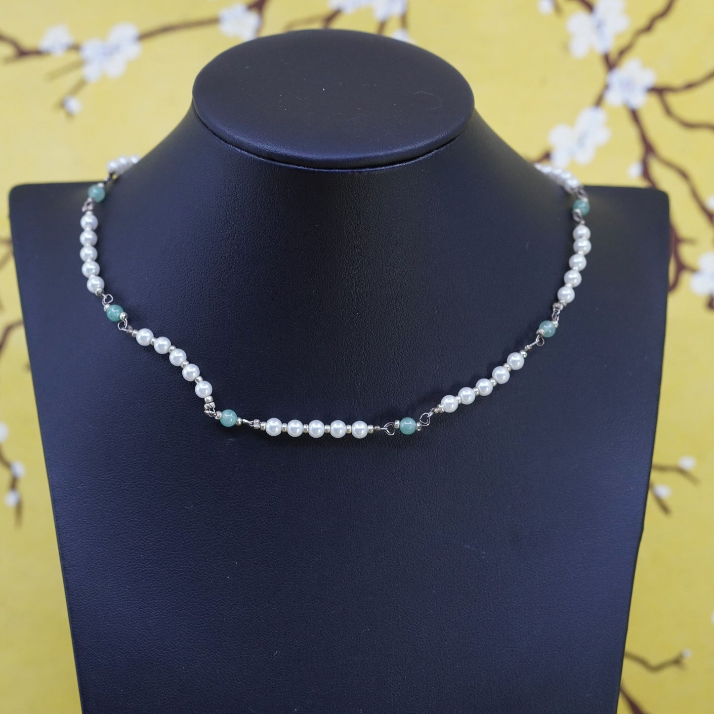 16”, Sterling silver 925 handmade necklace with 4mm freshwater pearl and jade