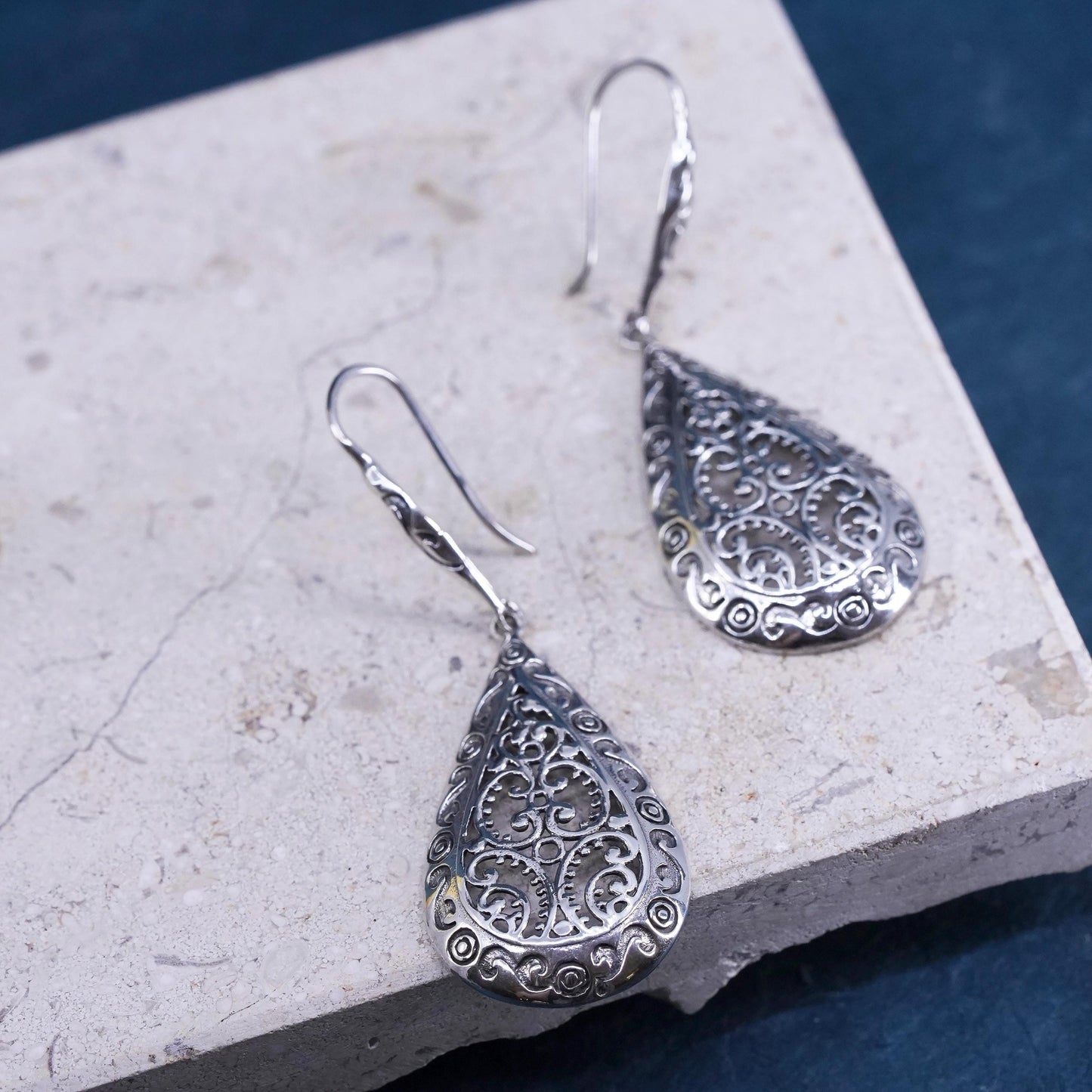 Vintage Sterling silver handmade earrings, 925 filigree teardrops