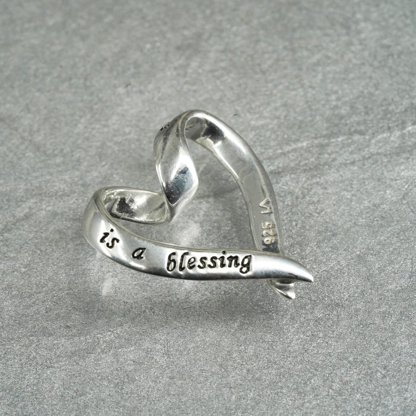 sterling 925 silver entwined heart pendant “grandma your love is a blessing”