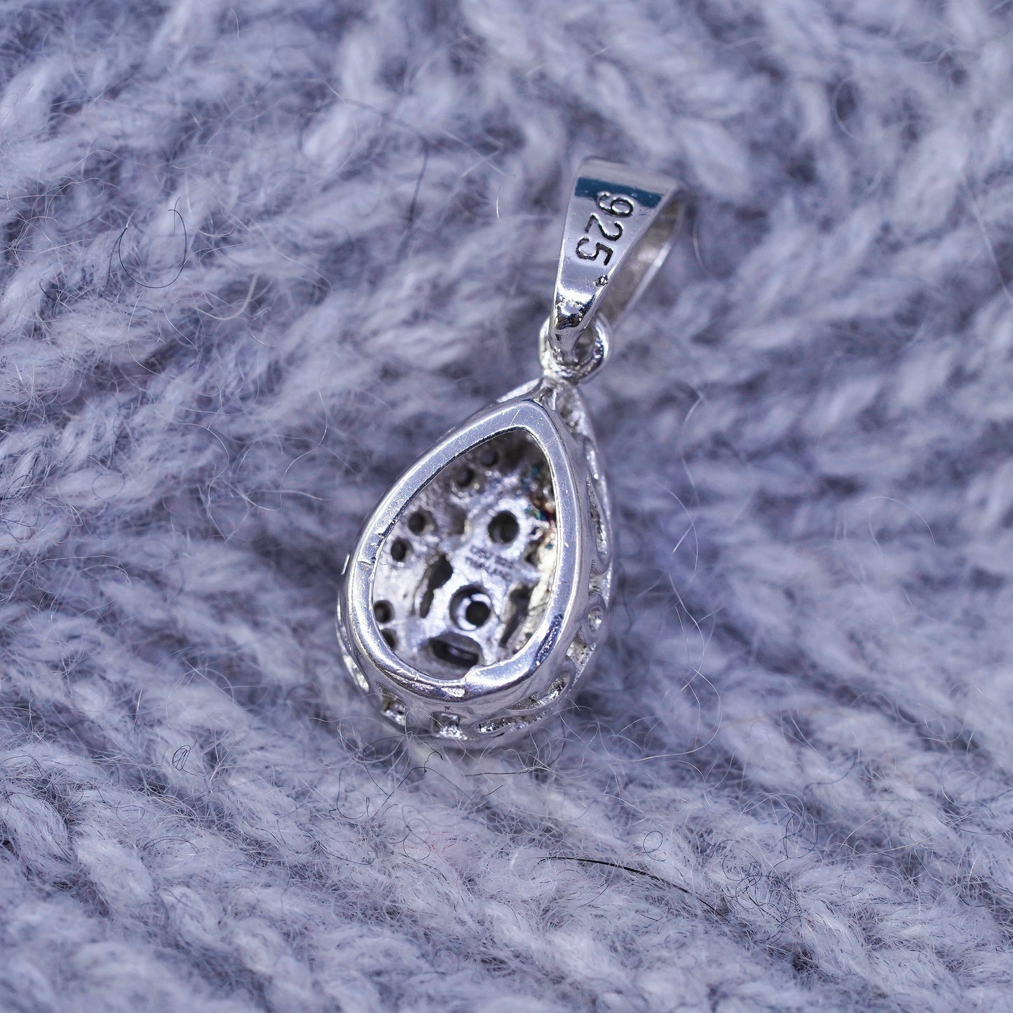 Vintage Sterling silver pendant, entwined 925 teardrop genuine clear diamonds