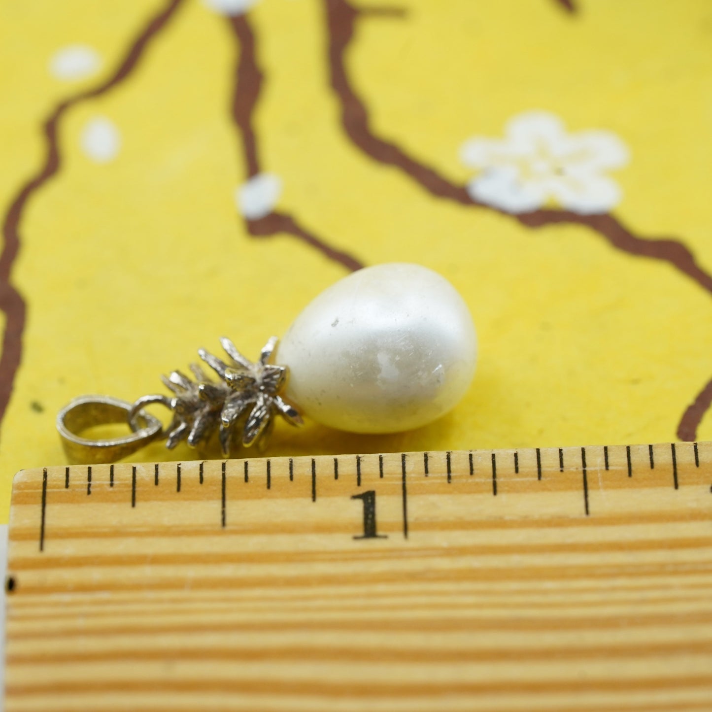 Vintage Sterling 925 silver handmade pendant with faux pearl