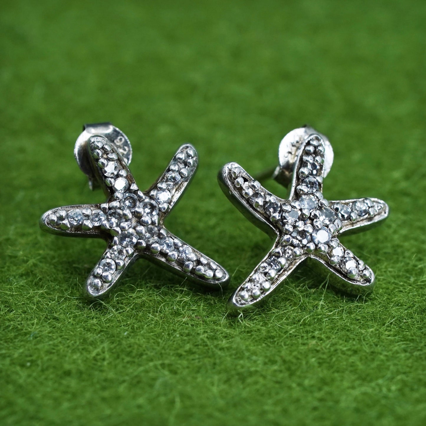 Vintage sterling silver star clear CZ studs, fashion minimalist earrings