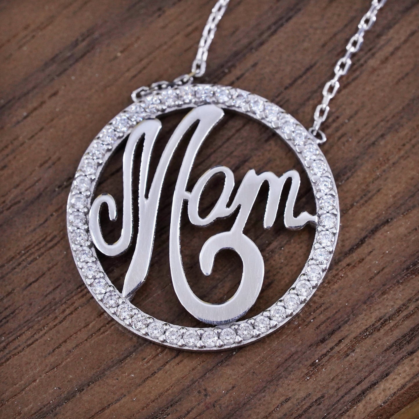 17+2", Sterling 925 Silver Circle Chain Necklace with circle “mom” pendant cz