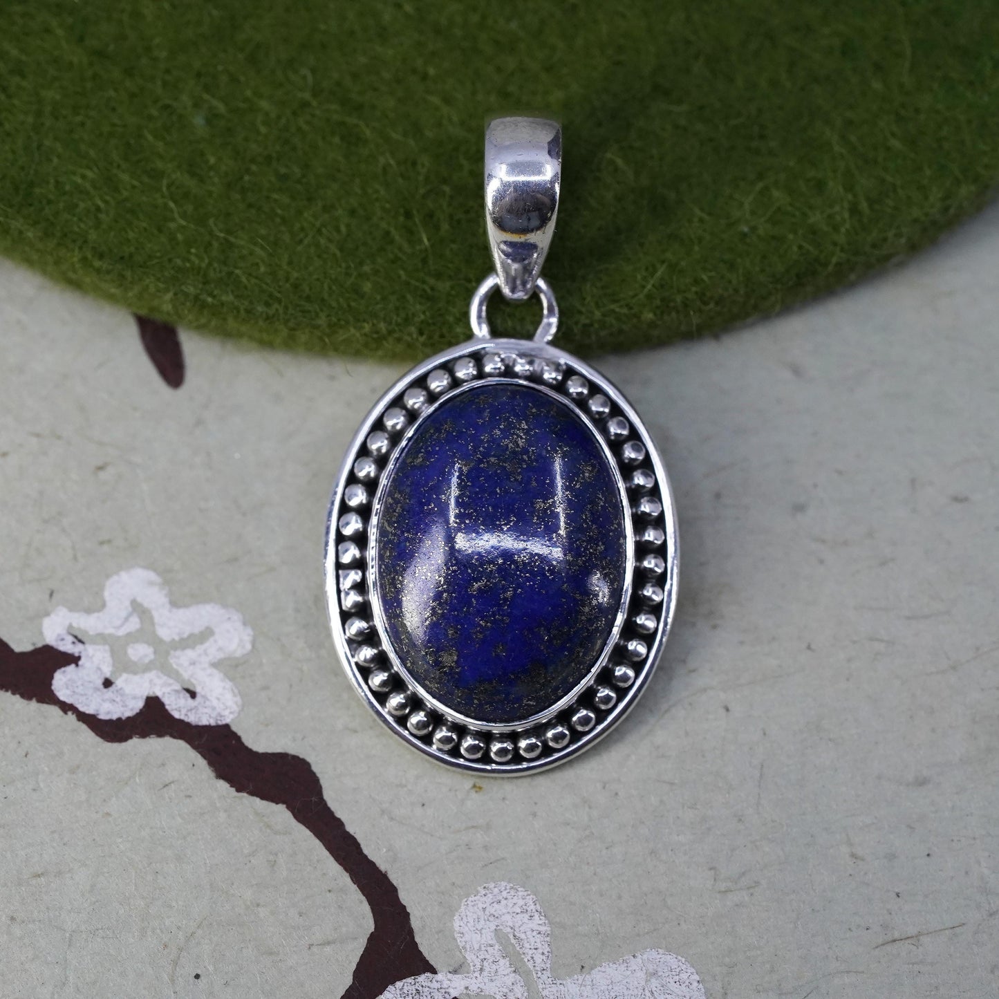 Vintage Sterling silver 925 handmade pendant, with oval lapis lazuli and beads