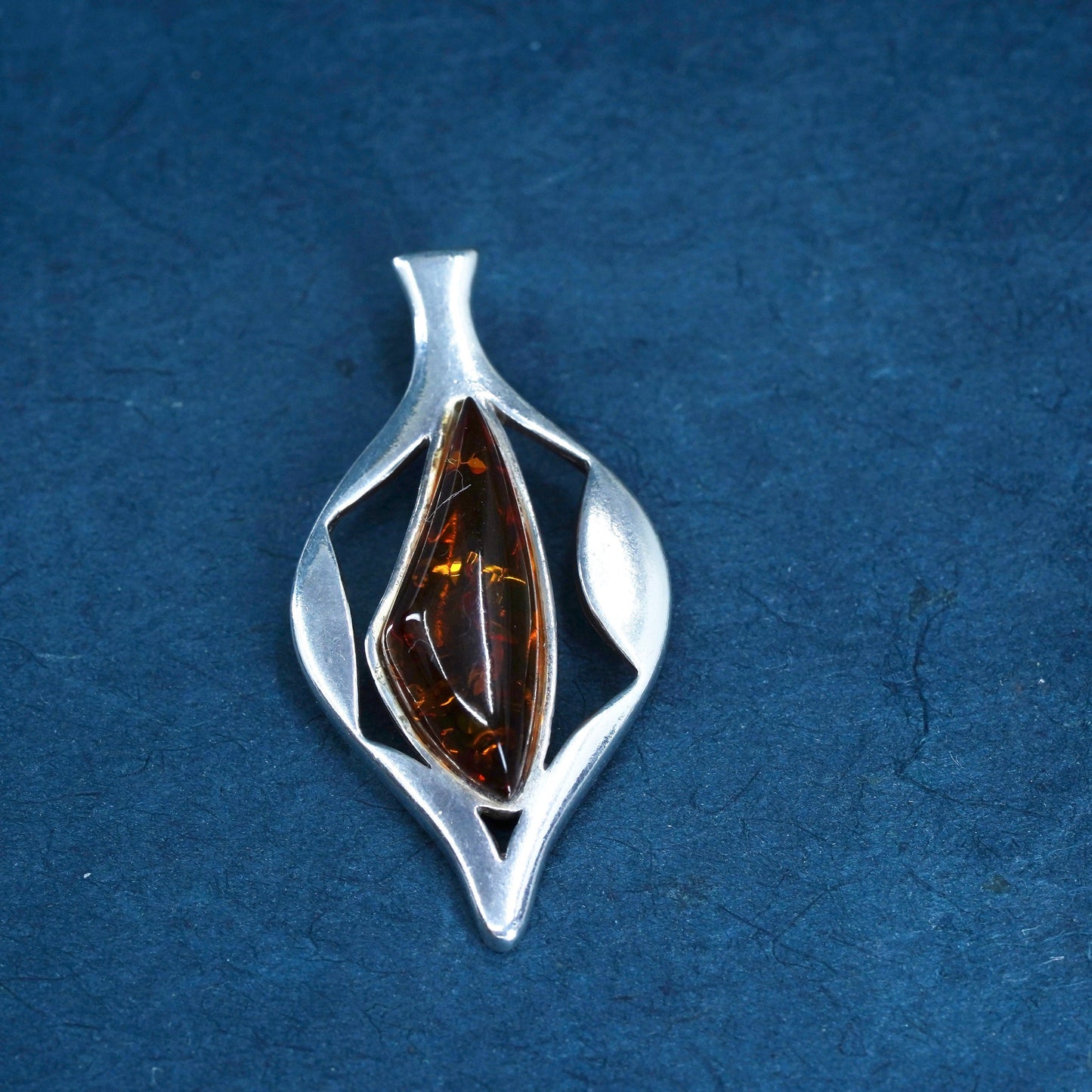 Vintage modern Sterling 925 silver handmade pendant with amber