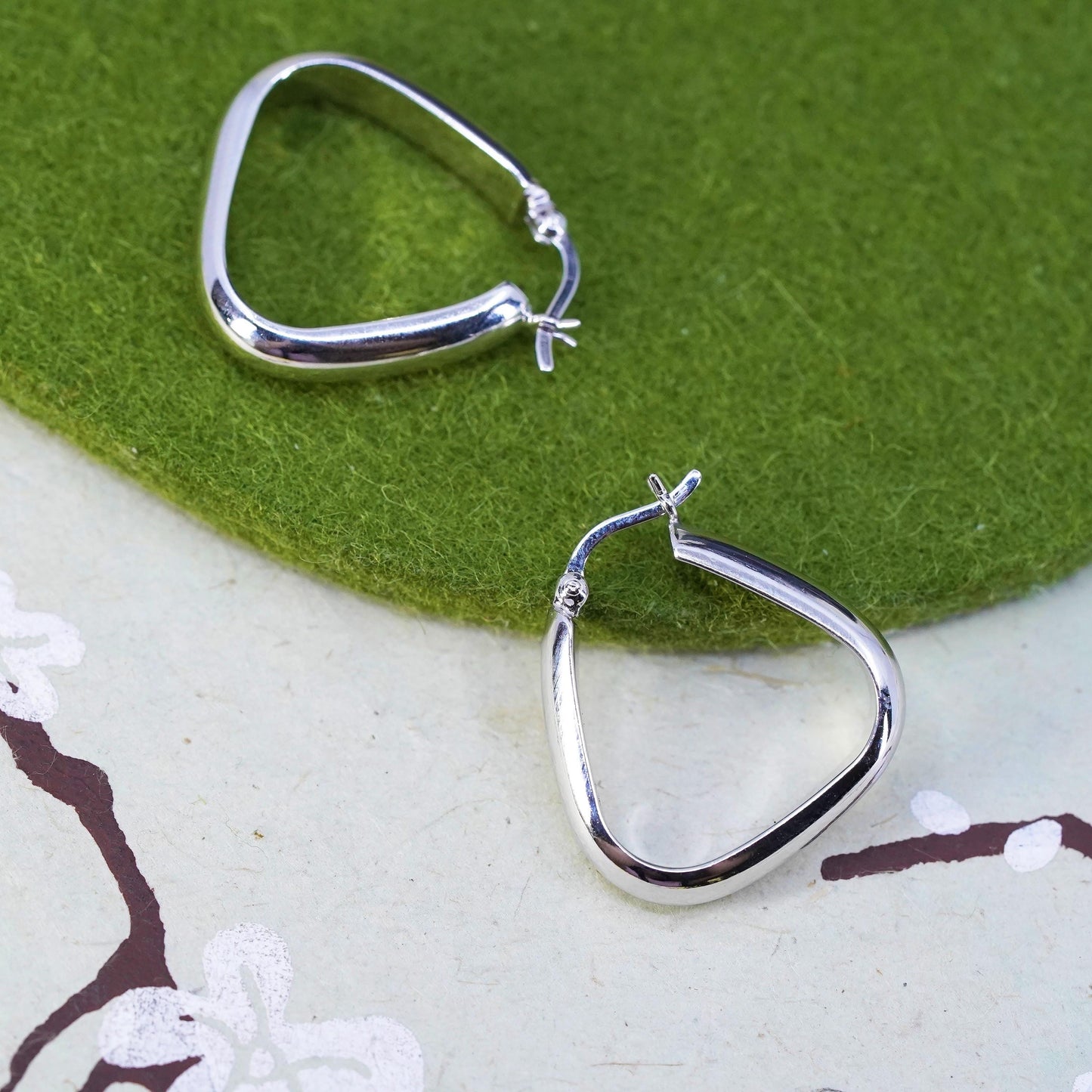 1", VTG sterling 925 silver loop earrings, fashion minimalist primitive hoops