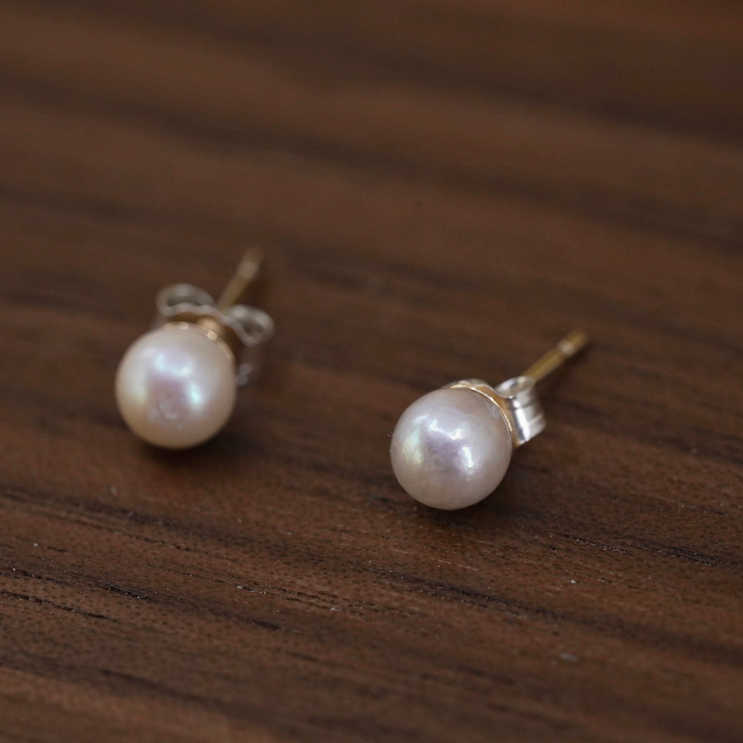 3mm, Vintage 925 Sterling silver handmade studs earrings white pearl