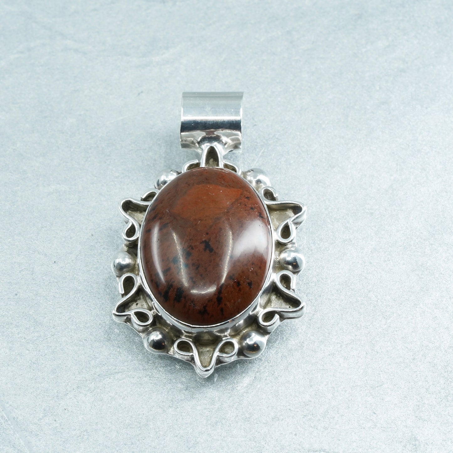 Vintage Mexican sterling 925 silver handmade pendant with oval jasper and beads