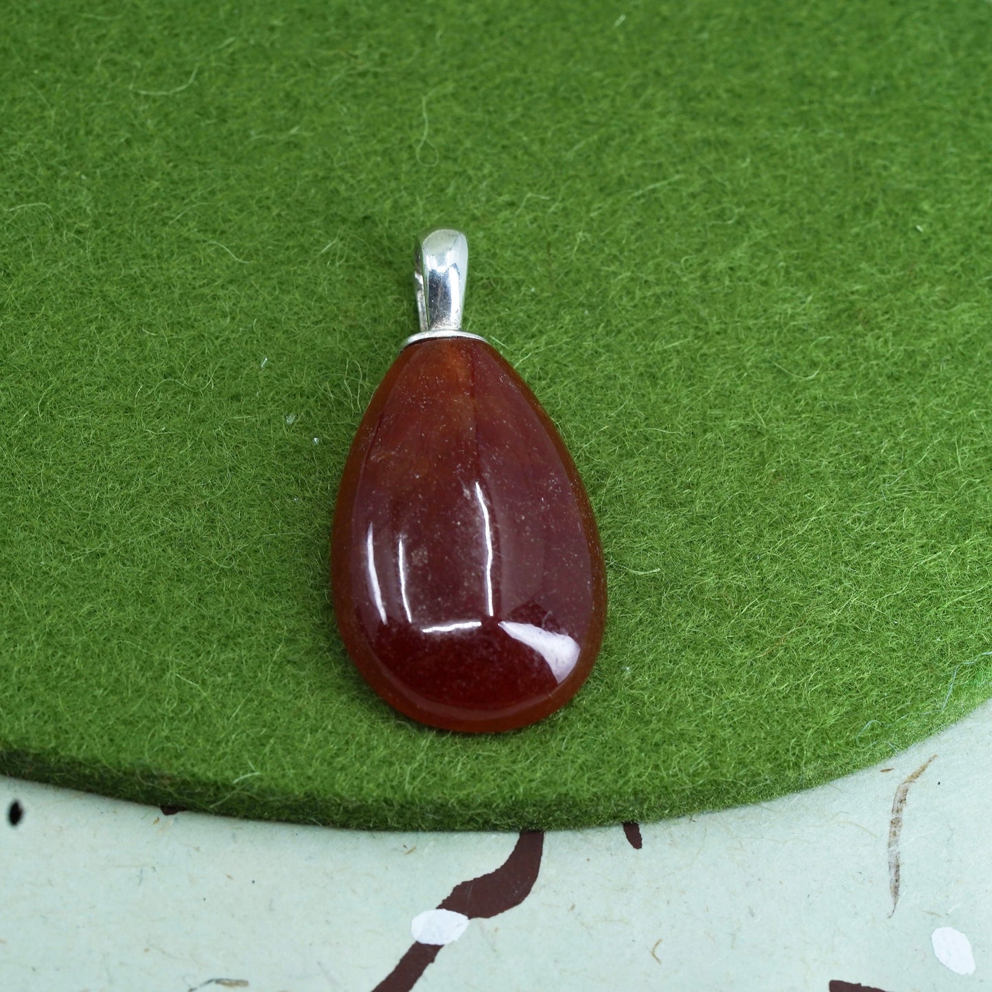 Vintage sterling silver 925 handmade teardrop pendant with carnelian