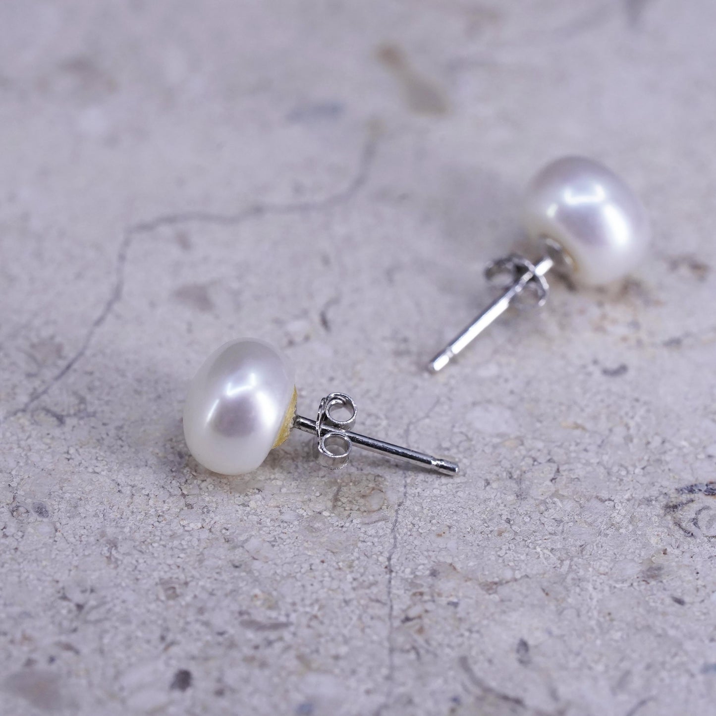 7mm, Sterling 925 silver with freshwater pearl studs earrings