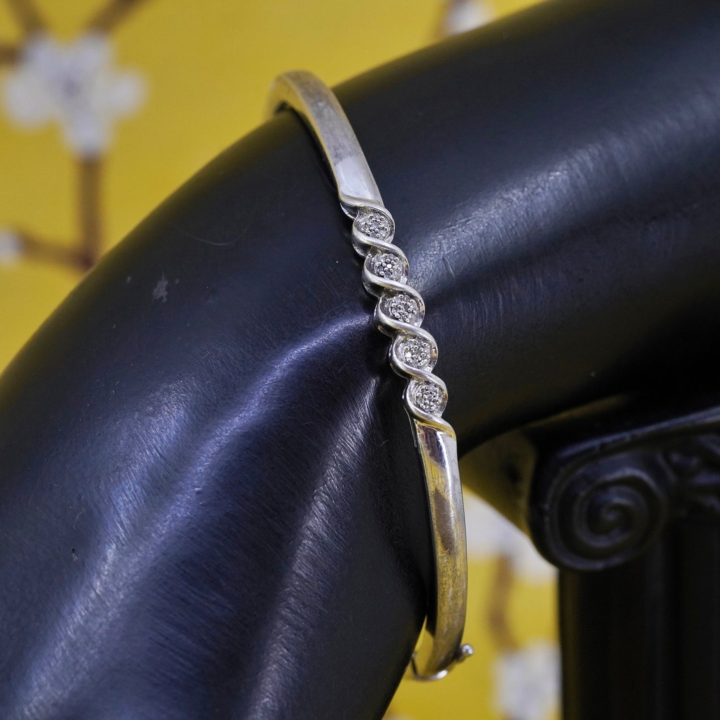 7”, Vintage Sterling silver bracelet, 925 hinged bangle with diamonds