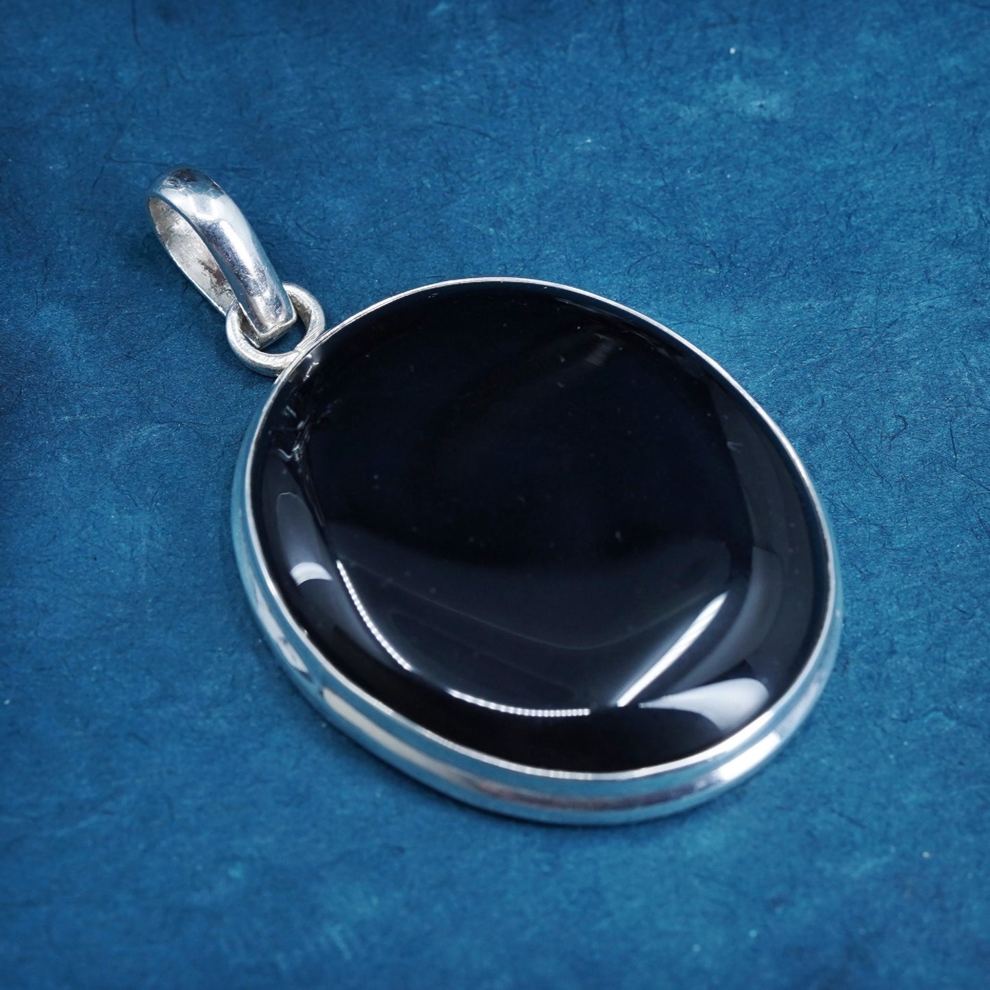 Vintage mexico sterling 925 silver handmade pendant with huge oval onyx