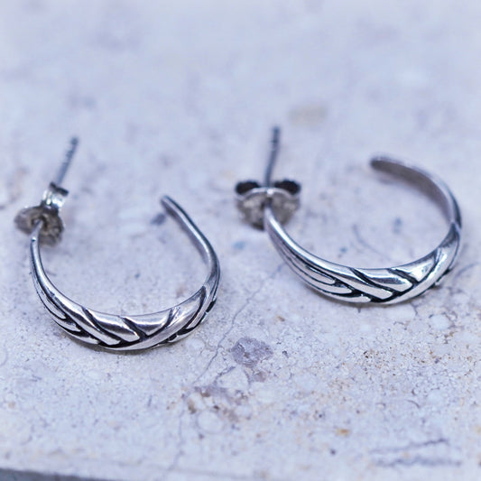 0.75”, southwestern Sterling Silver Earrings. 925 textured circle huggie studs