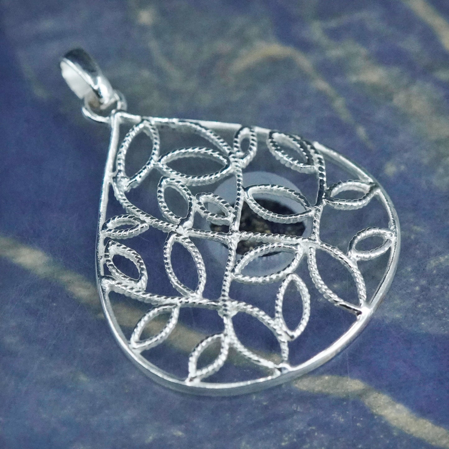 Vintage Sterling silver Handmade pendant, 925 filigree teardrop