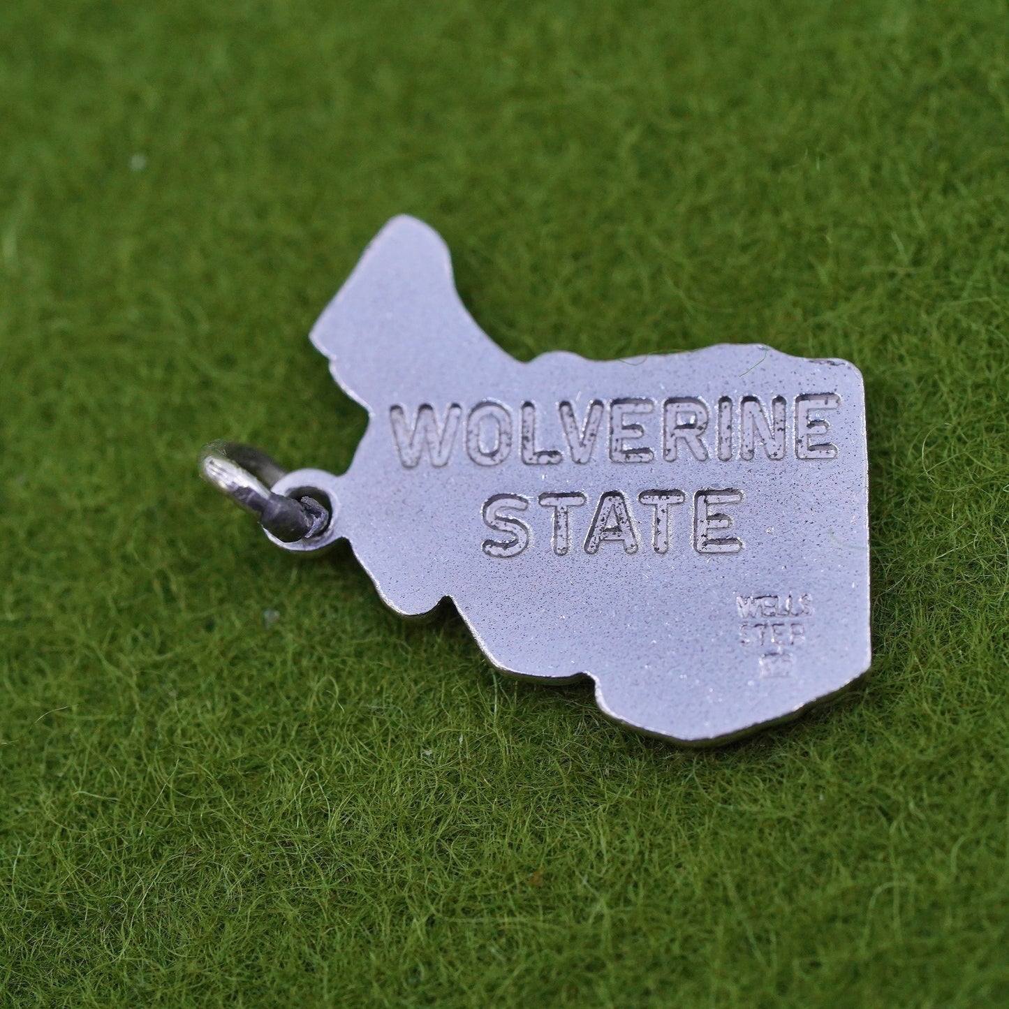 Vintage sterling handmade traveler pendant, 925 enamel Michigan state tag