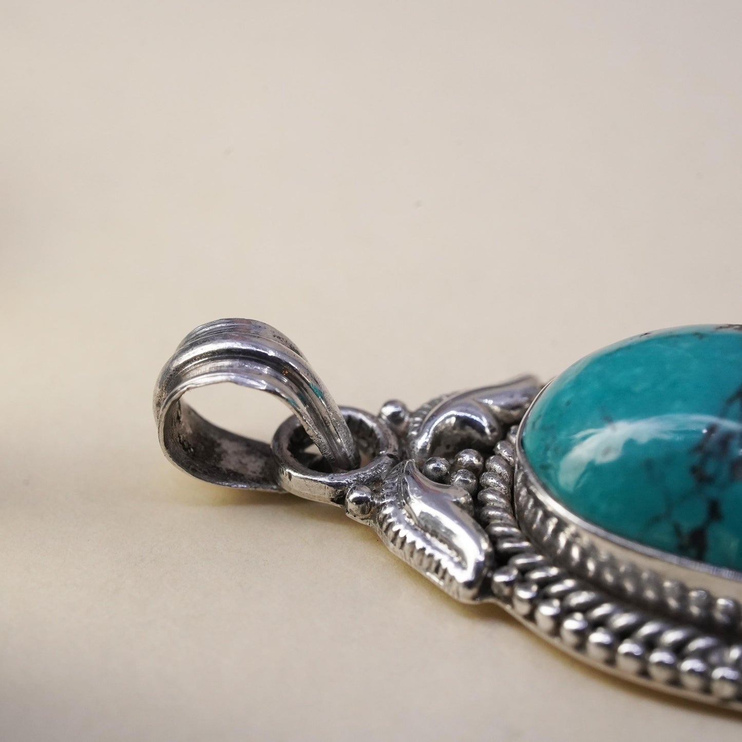 Native American Lee Brown Sterling silver 925 pendant kingman turquoise beads