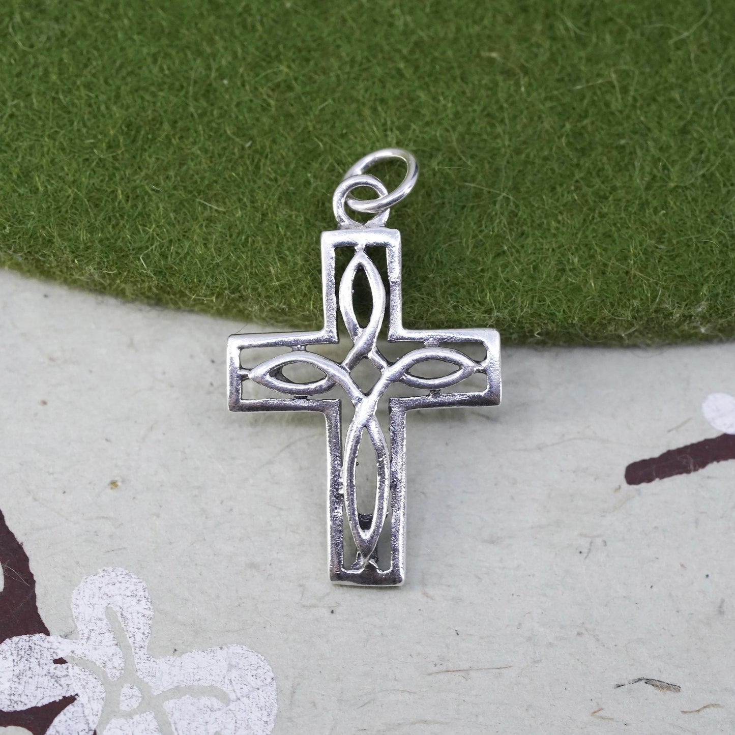 Vintage sterling silver handmade pendant, 925 Irish Celtic cross