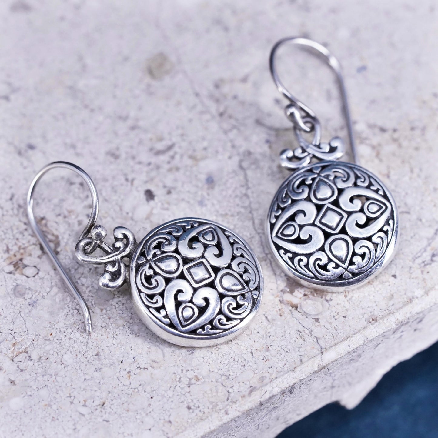 Vintage sterling silver handmade earrings, 925 circle filigree drop