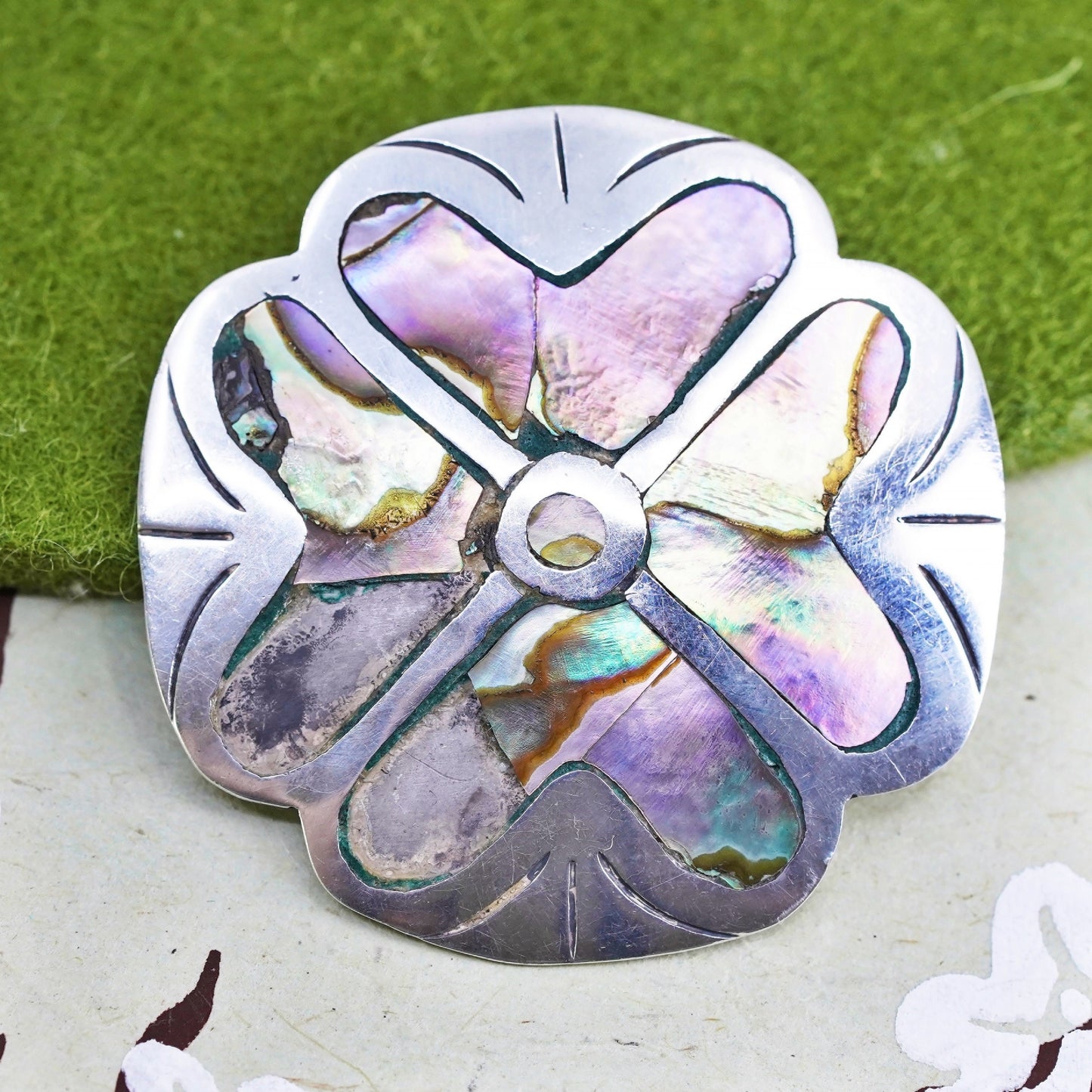 Vintage sterling silver handmade brooch, 925 circle pendant with abalone inlay