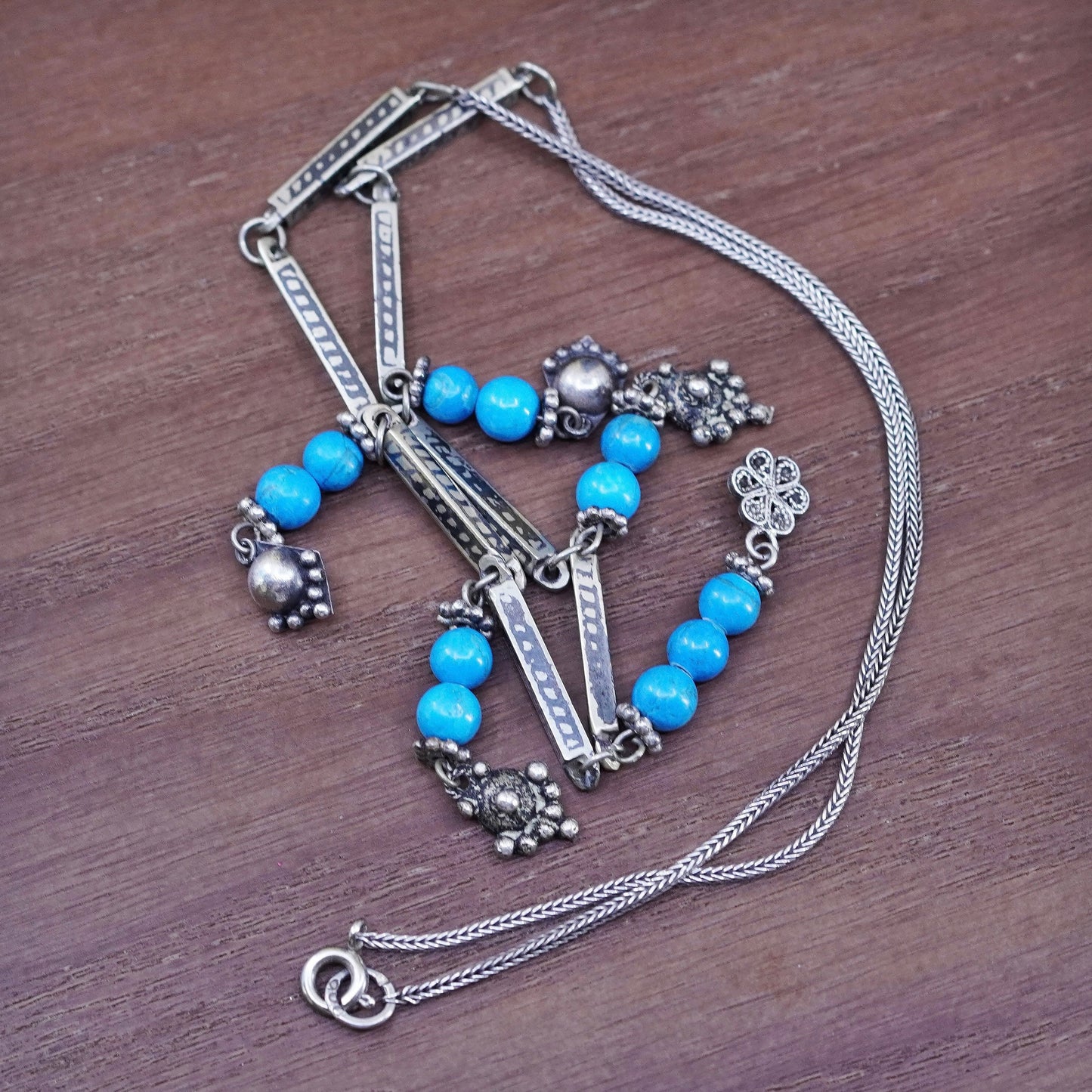 18”, Sterling 925 Silver necklace, wheat chain with textured bar and turquoise