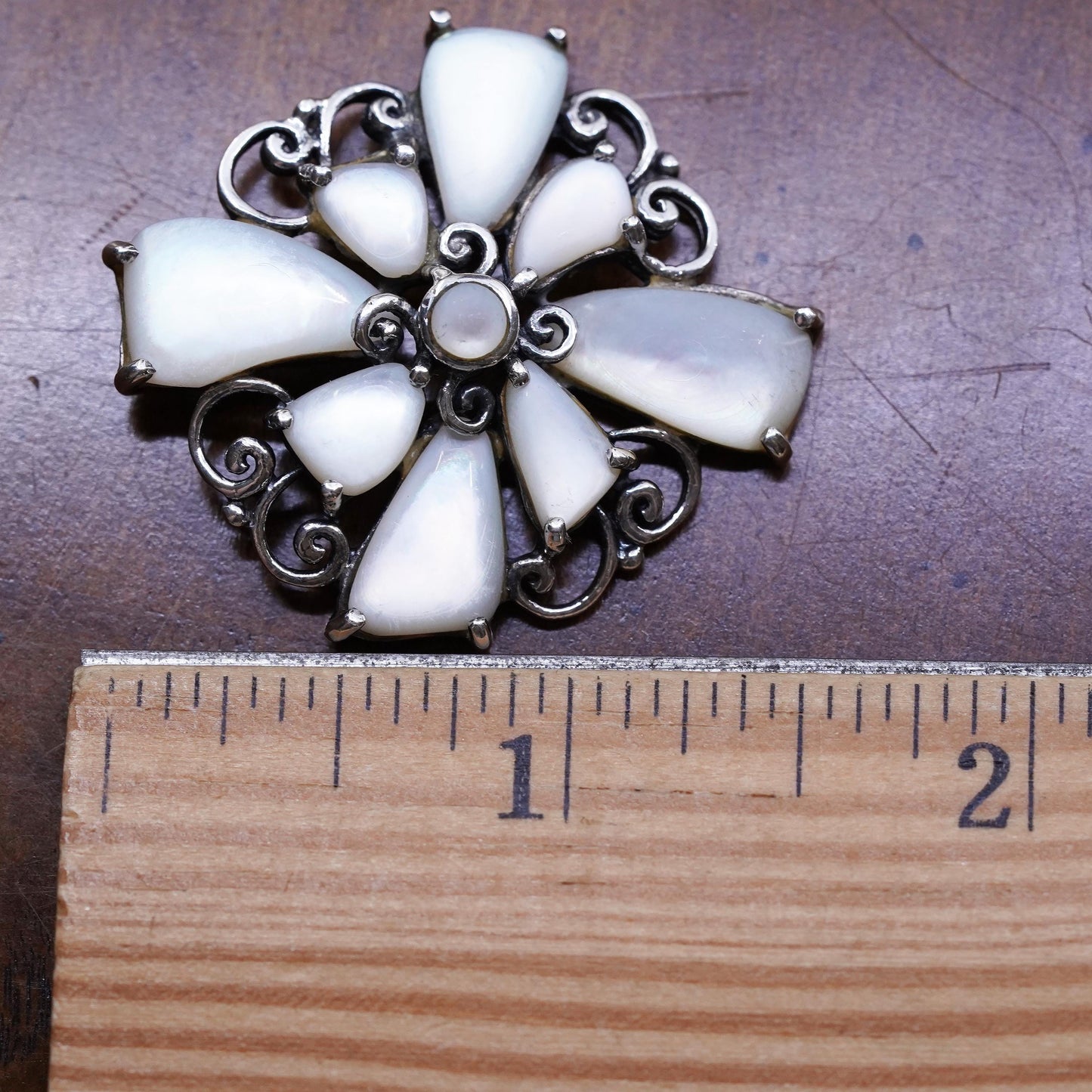 vintage sterling silver handmade pendant, 925 flower with mother of pearl