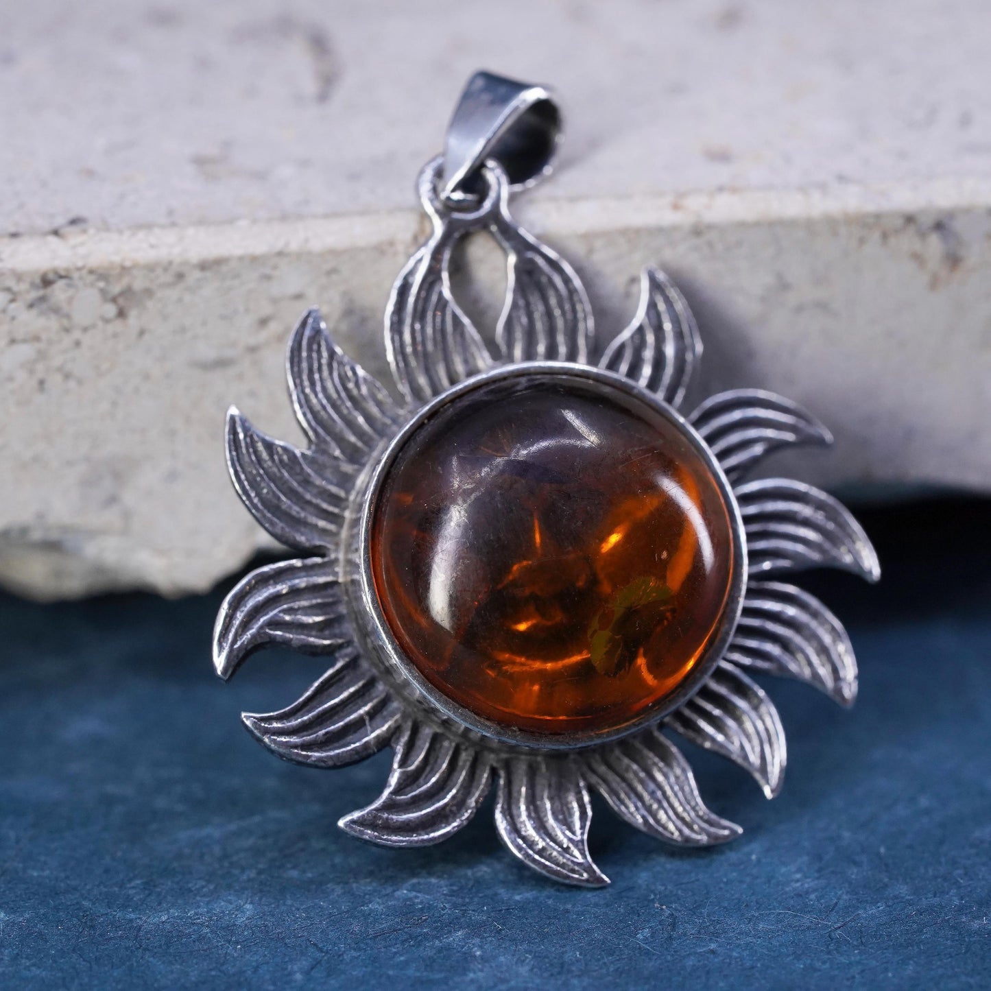 Vintage Sterling 925 silver handmade sun pendant with amber