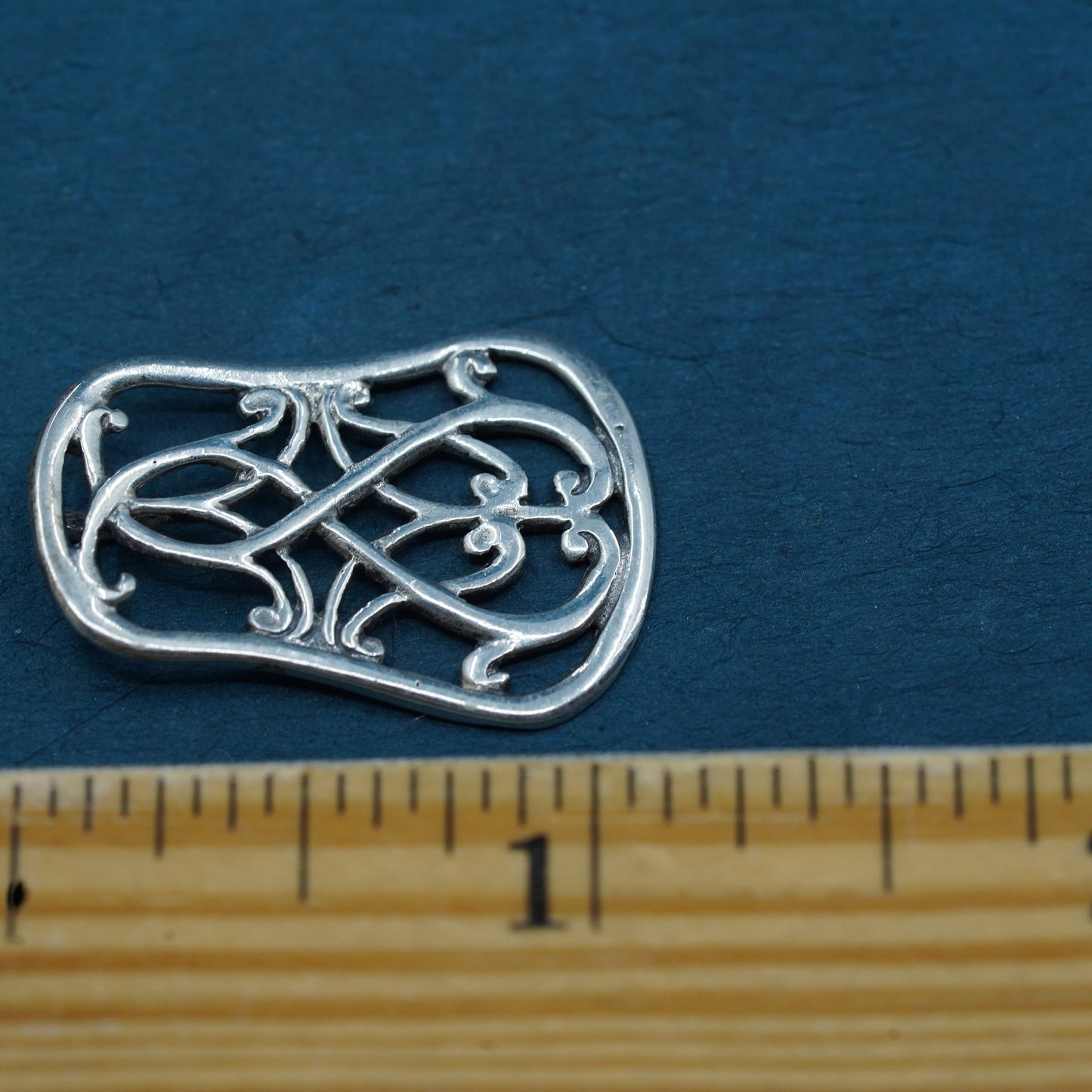 Irish Sterling silver handmade pendant, 925 Celtic knot charm