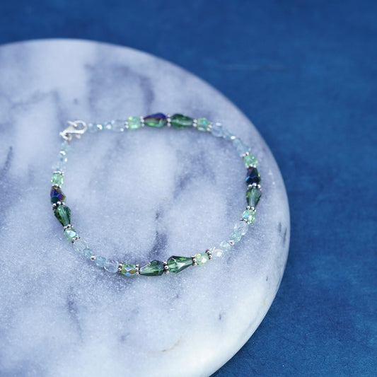 7.5”, vintage sterling 925 silver handmade bracelet with green crystal