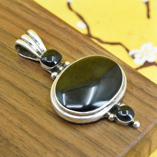 Vintage Mexican Sterling 925 silver handmade pendant with oval obsidian inlay