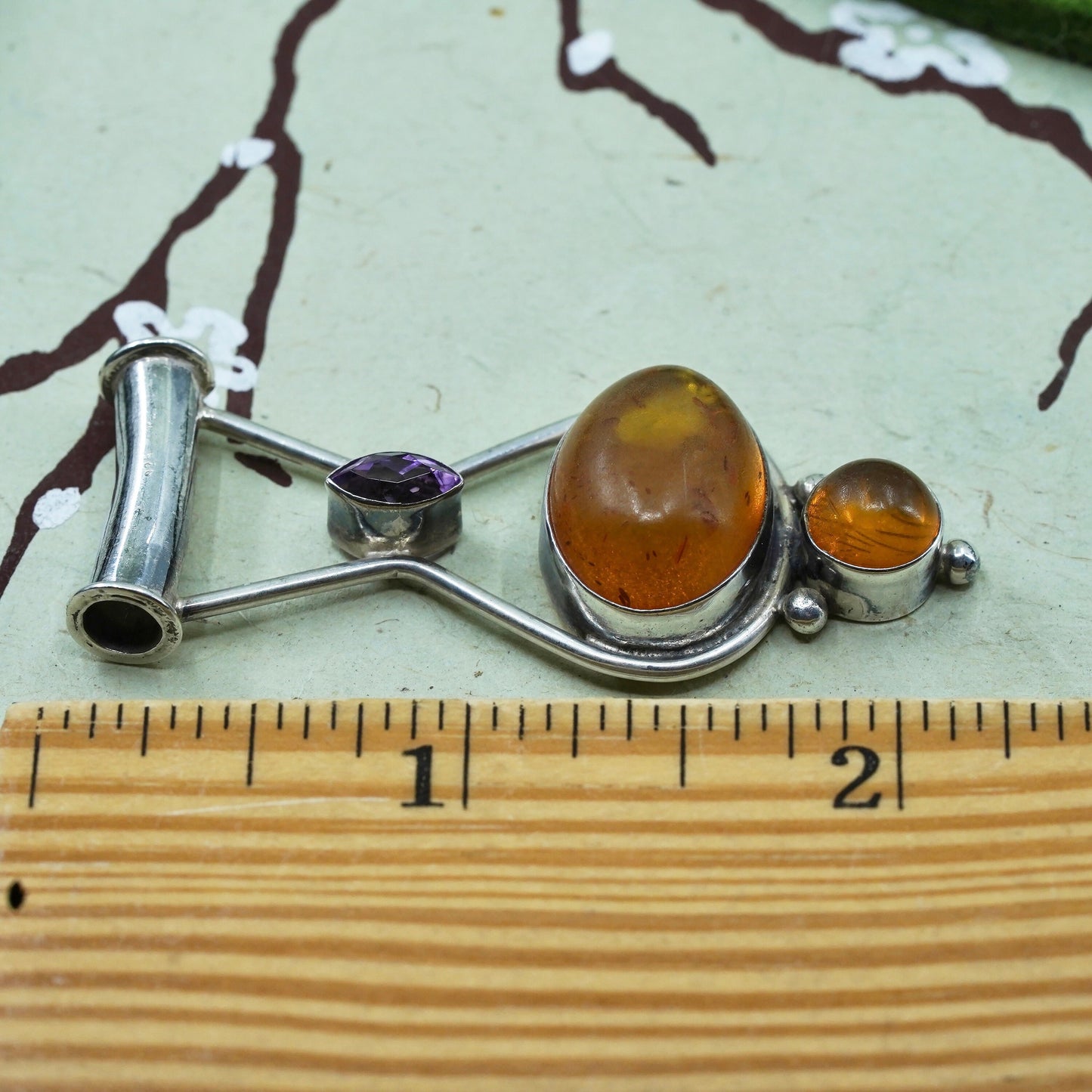 Vintage Sterling 925 silver handmade pendant with oval amber and amethyst