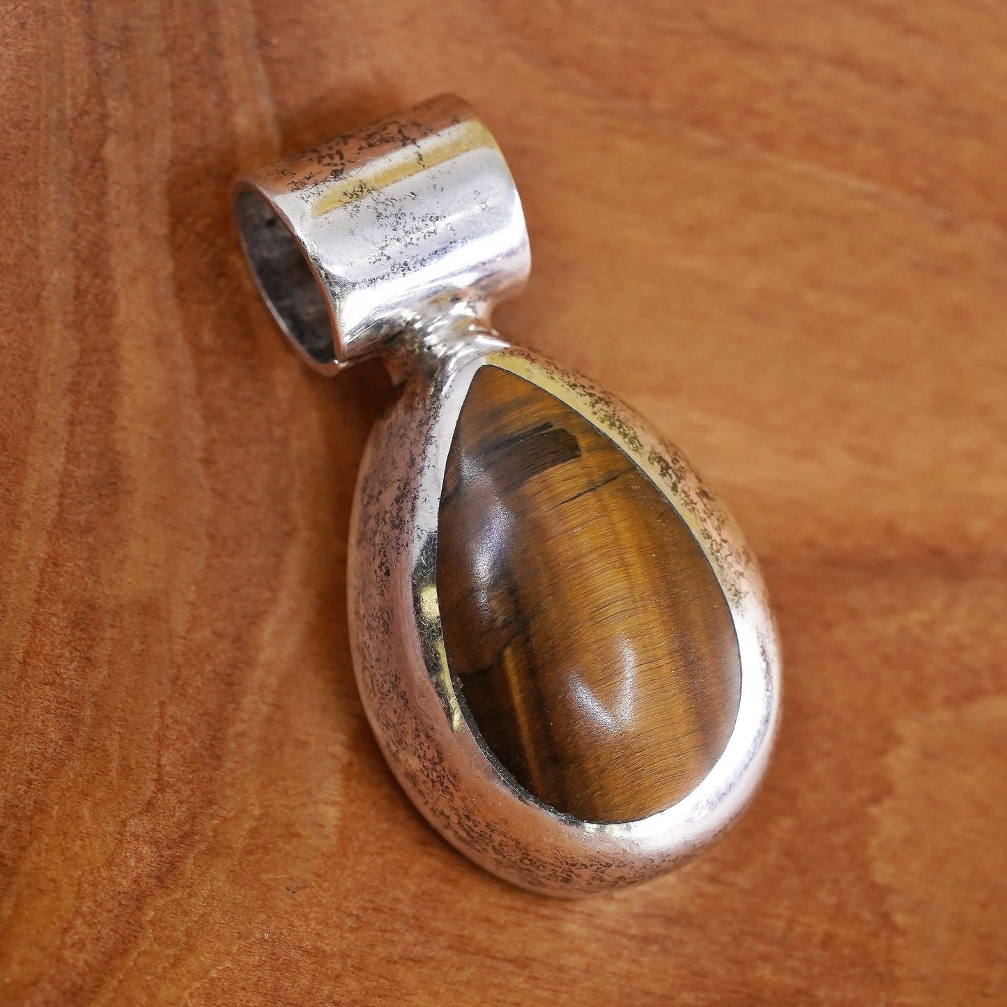 Vintage Sterling 925 silver handmade teardrop pendant with golden tiger eye