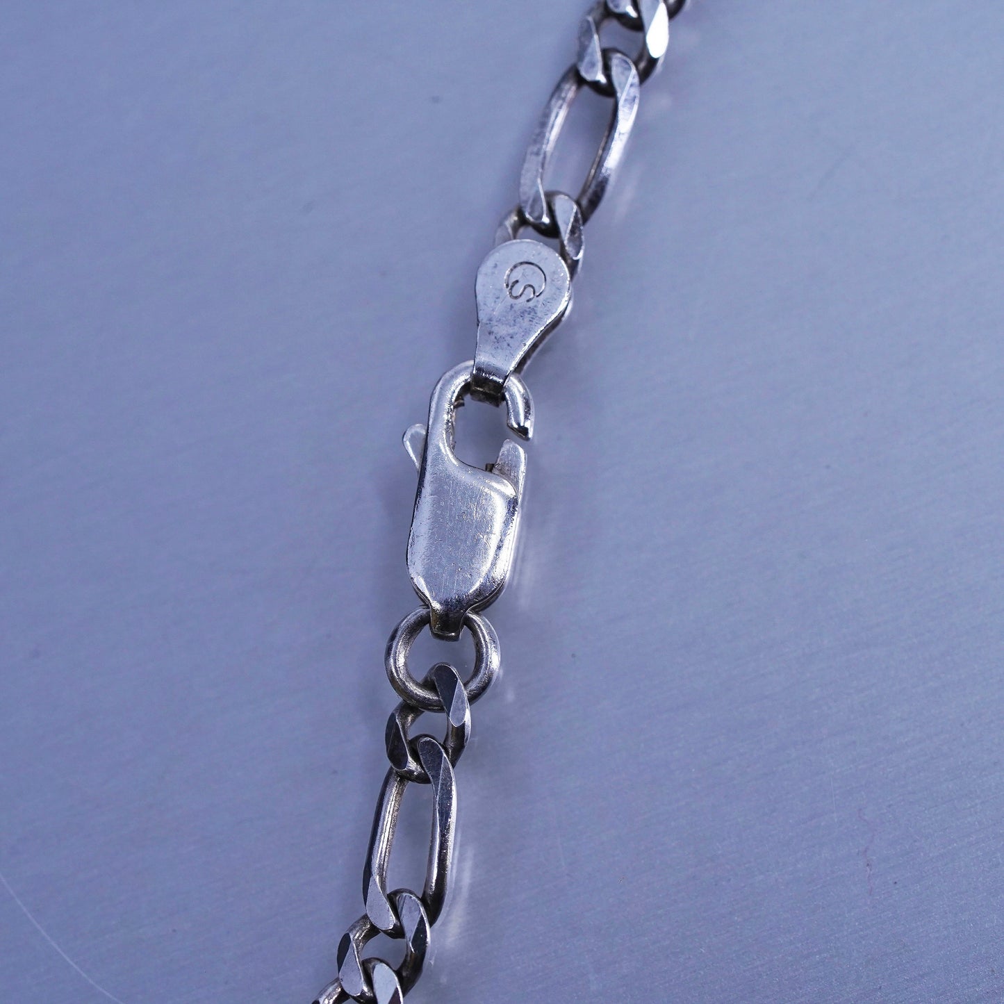 17” 5mm, vintage Italy Sterling 925 silver bold figaro chain necklace