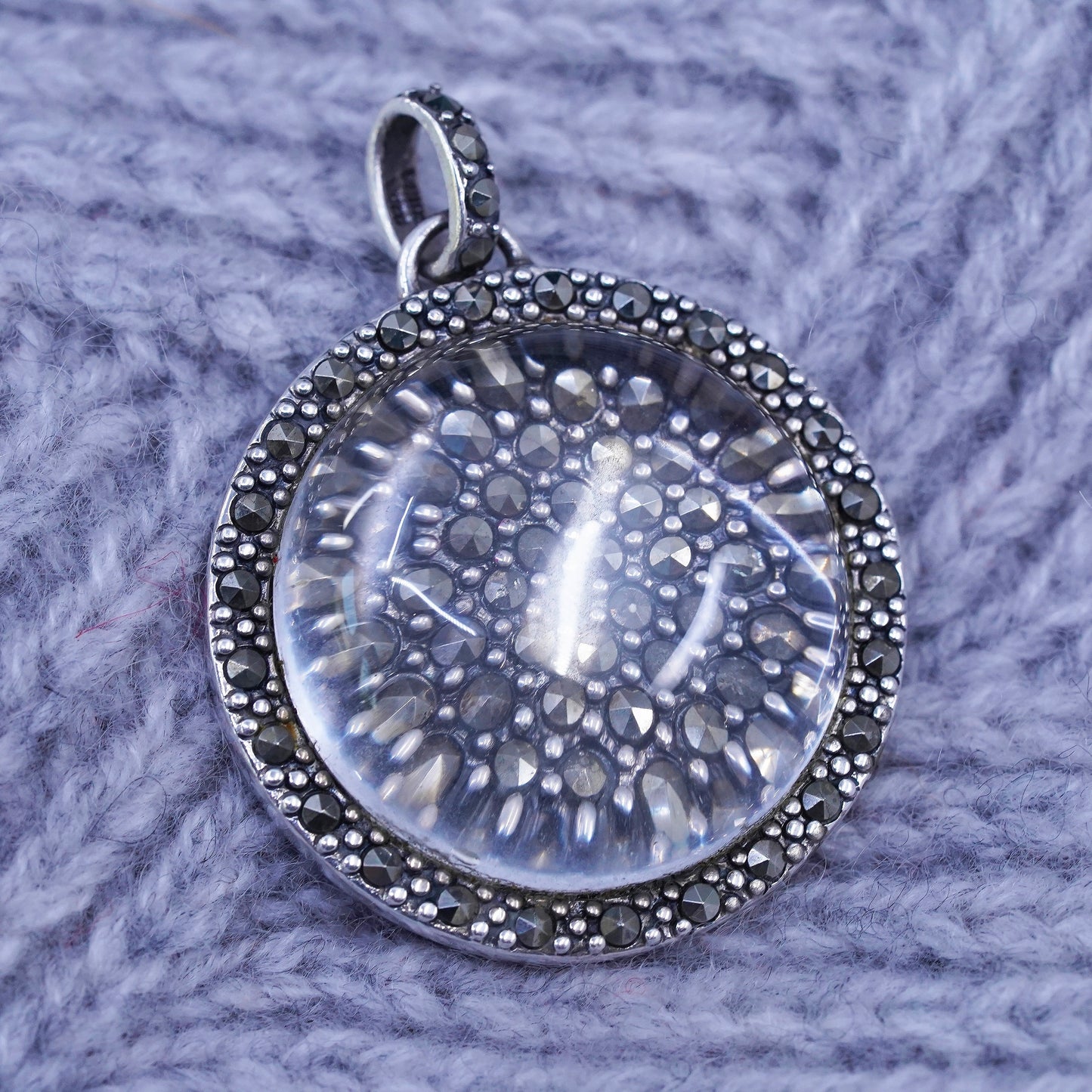 Vintage Sterling 925 silver handmade circle pendant with marcasite details
