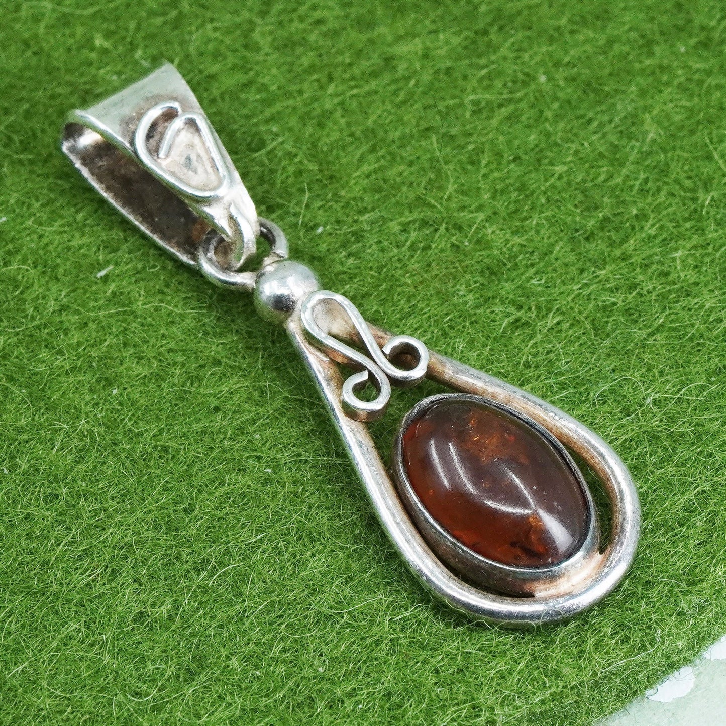 Vintage Sterling 925 silver handmade teardrop pendant with amber