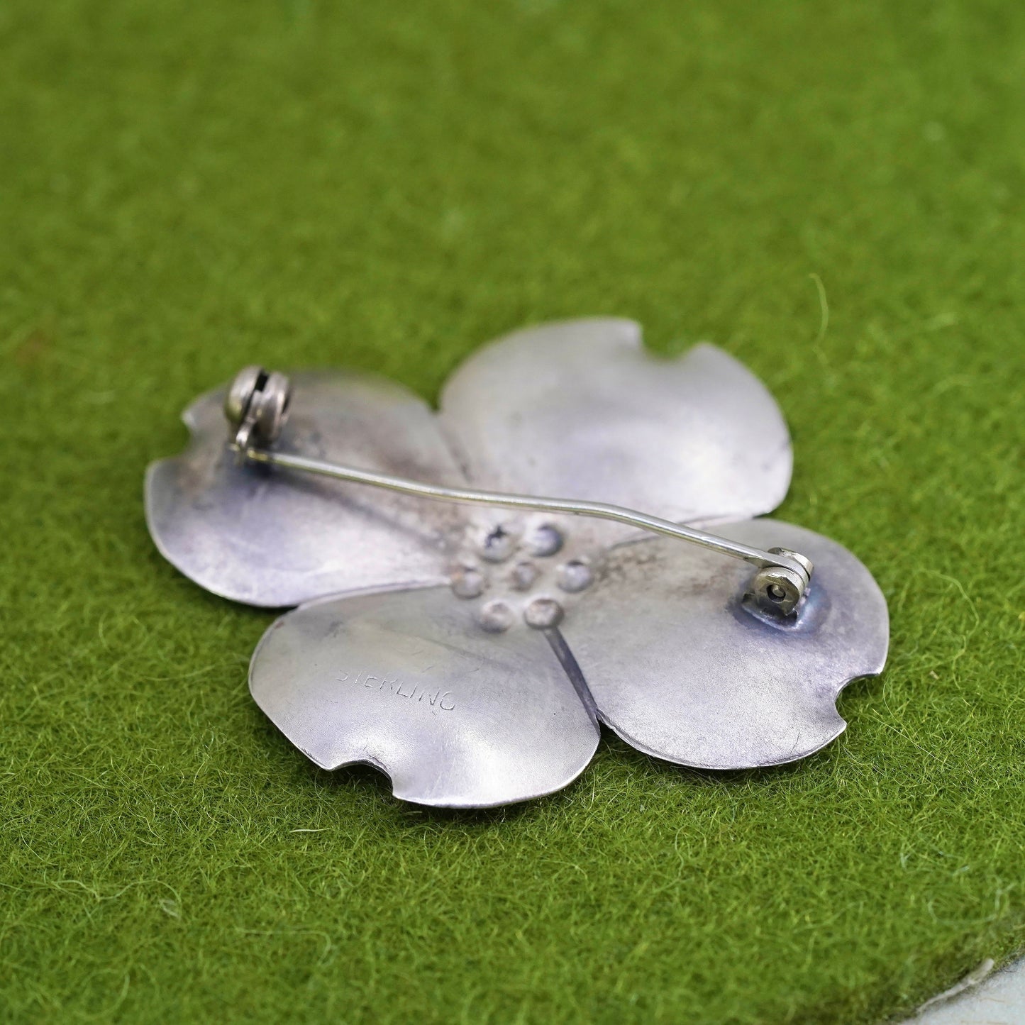 Vintage sterling silver dogwood flower shaped brooch, fine 925 silver brooch