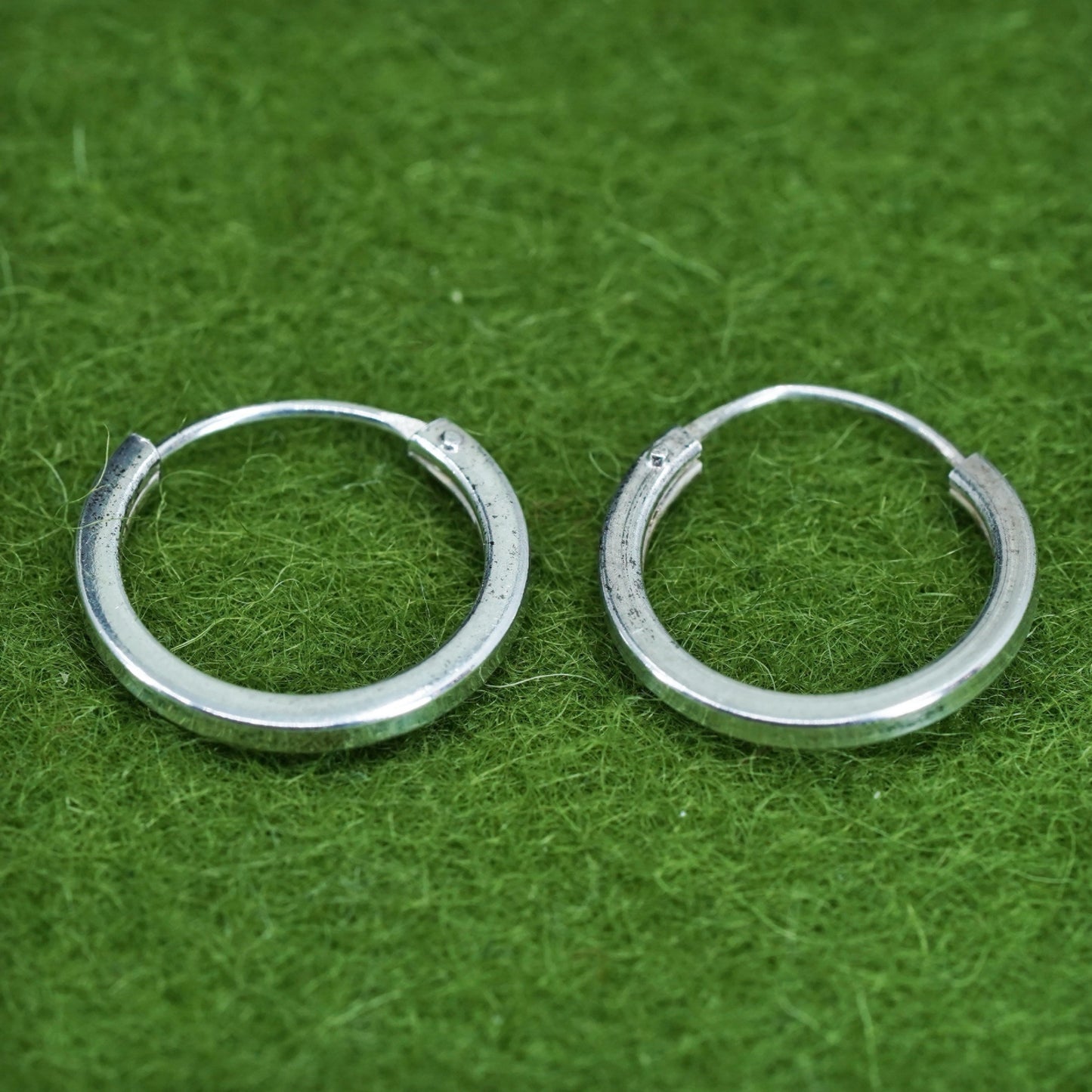 0.5", Vintage sterling silver loop earrings, fashion minimalist, fine 925 silver hoops