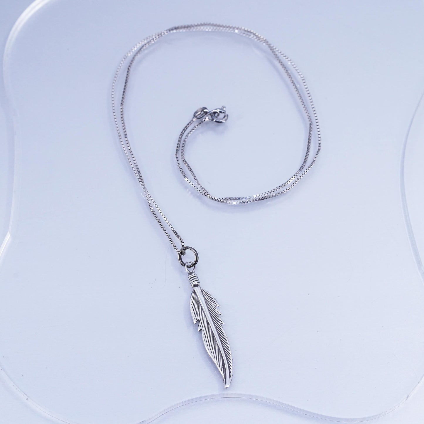 18”, vintage Sterling 925 silver box chain necklace with feather pendant