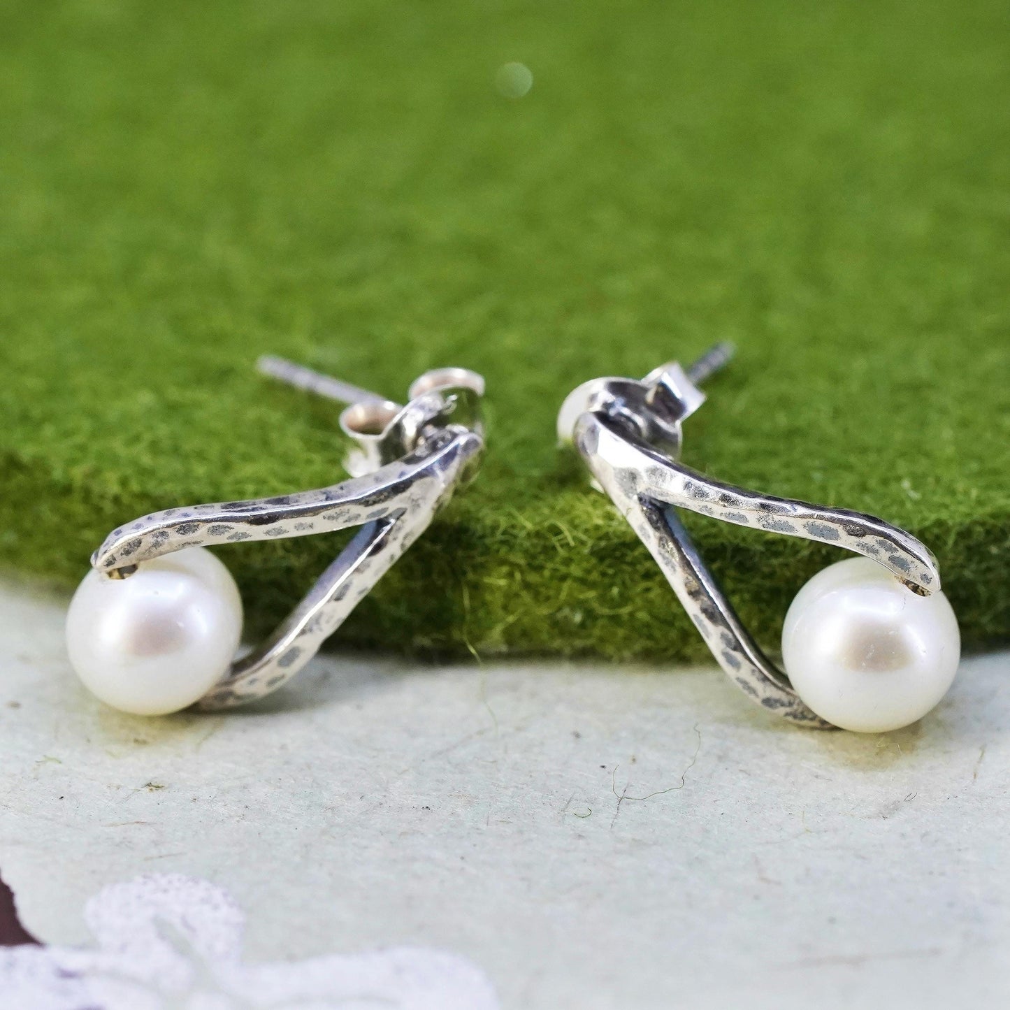 Vintage sterling silver earrings, 925 studs with pearl