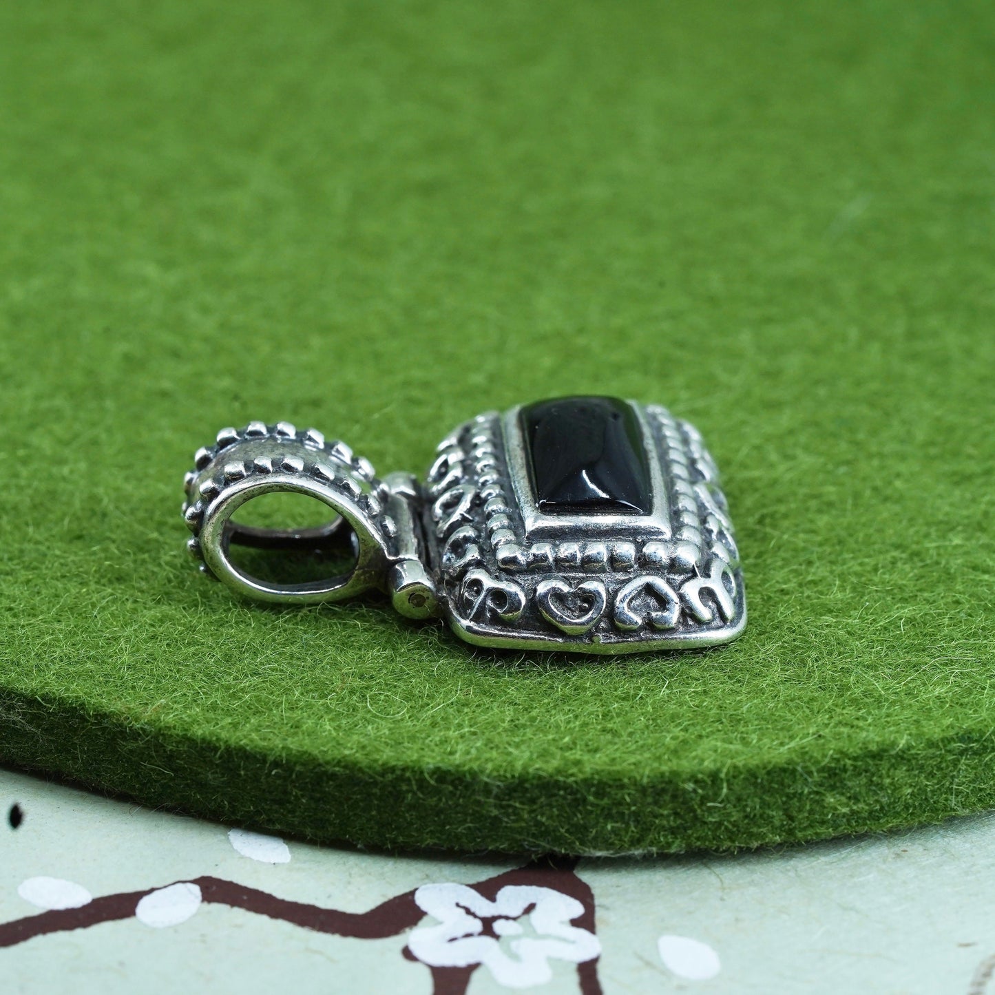 sterling silver handmade pendant, Mexico 925 pendant with onyx and filigree