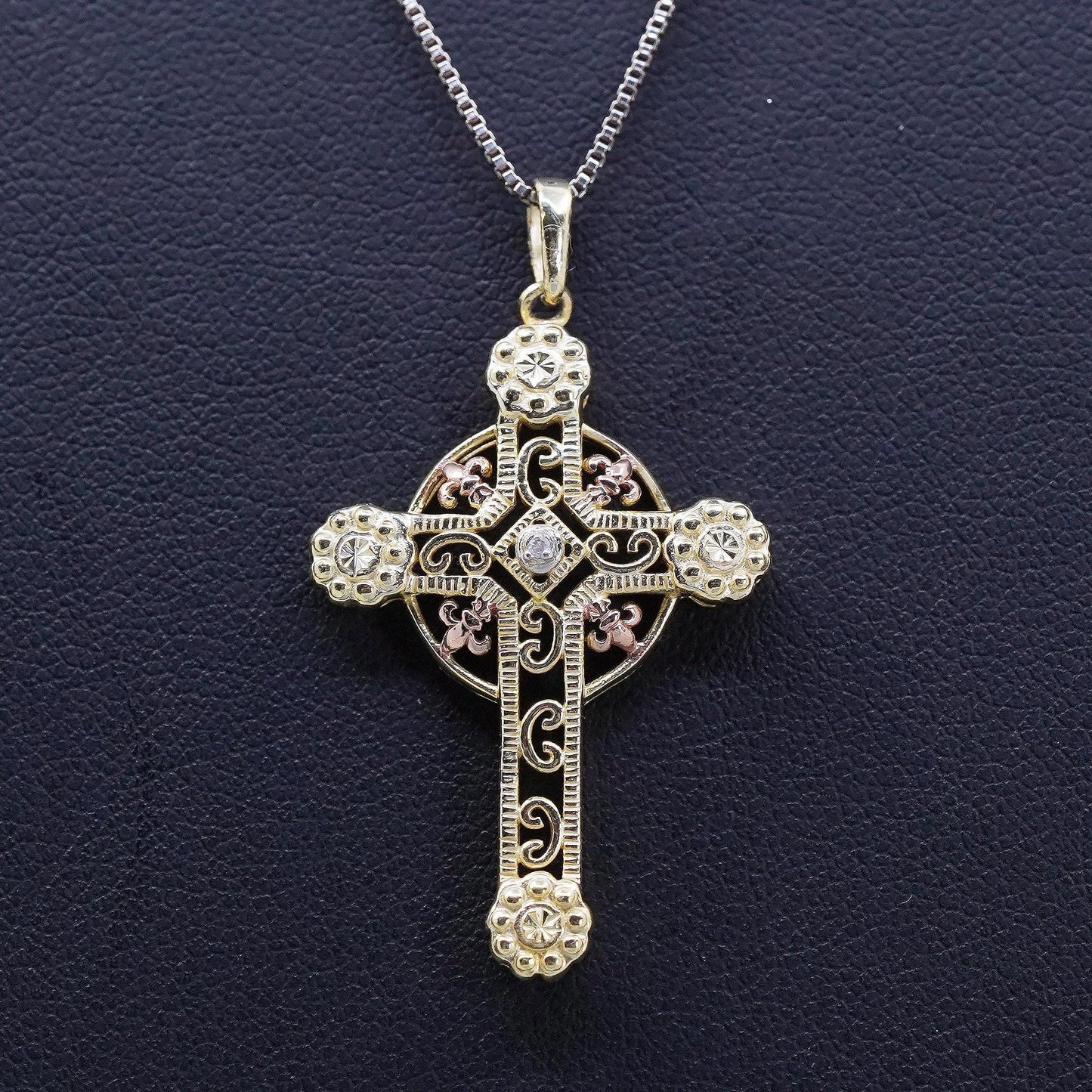 18”, vermeil yellow gold Sterling silver necklace, 925 cross pendant diamond