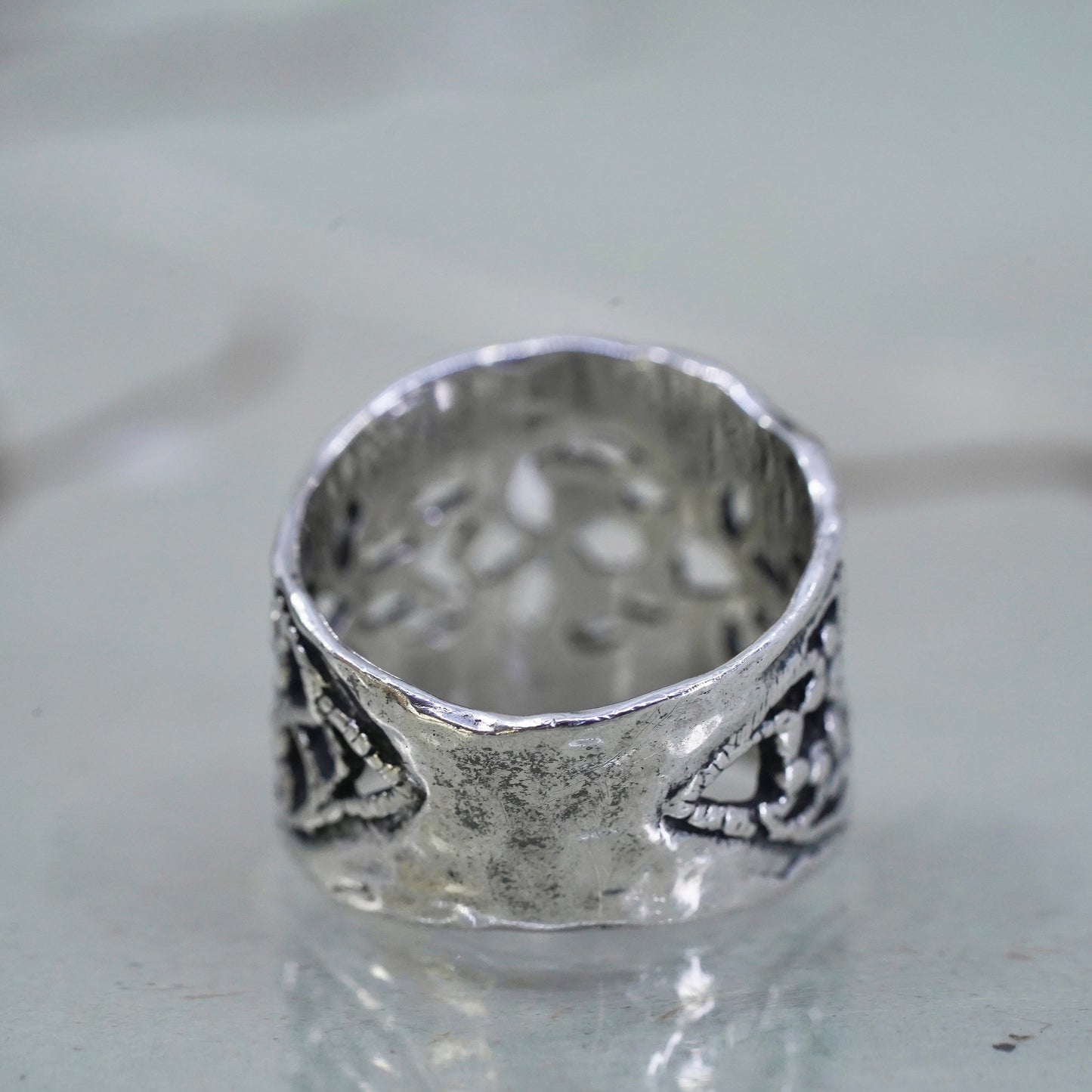 Size 4.25, vintage Israel Pz Or Paz Sterling silver ring, 925 wide band floral