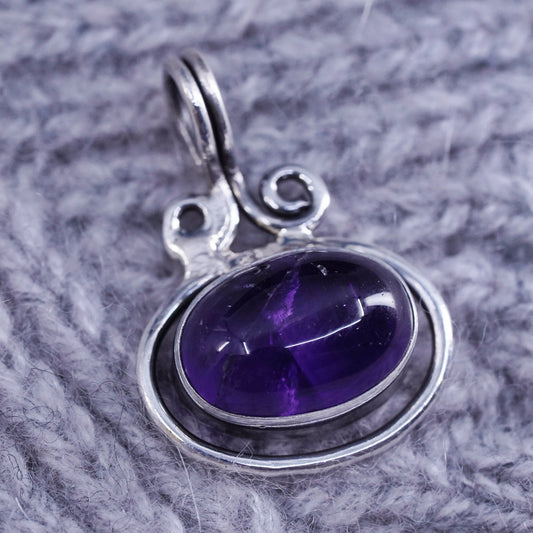 Vintage sterling 925 silver handmade pendant with oval amethyst